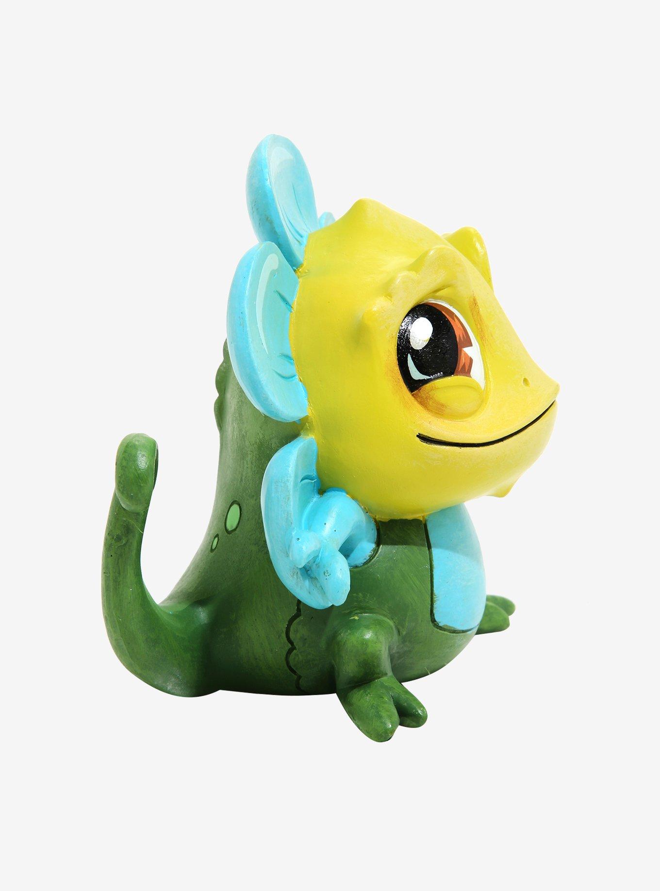The World of Miss Mindy Tangled Pascal Figurine, , alternate
