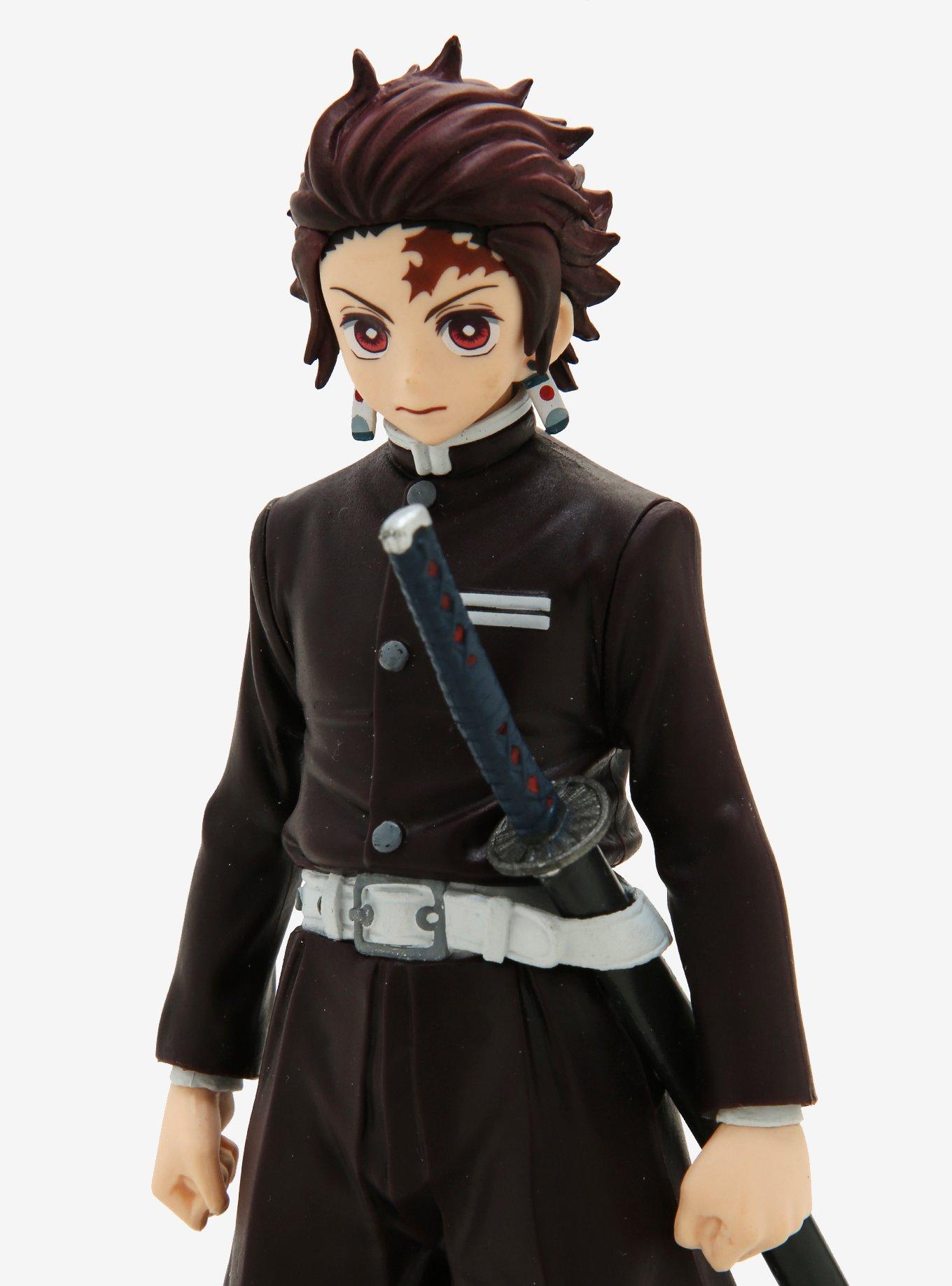 Banpresto Demon Slayer: Kimetsu no Yaiba Tanjiro Kamado Collectible Figure (Version B), , alternate