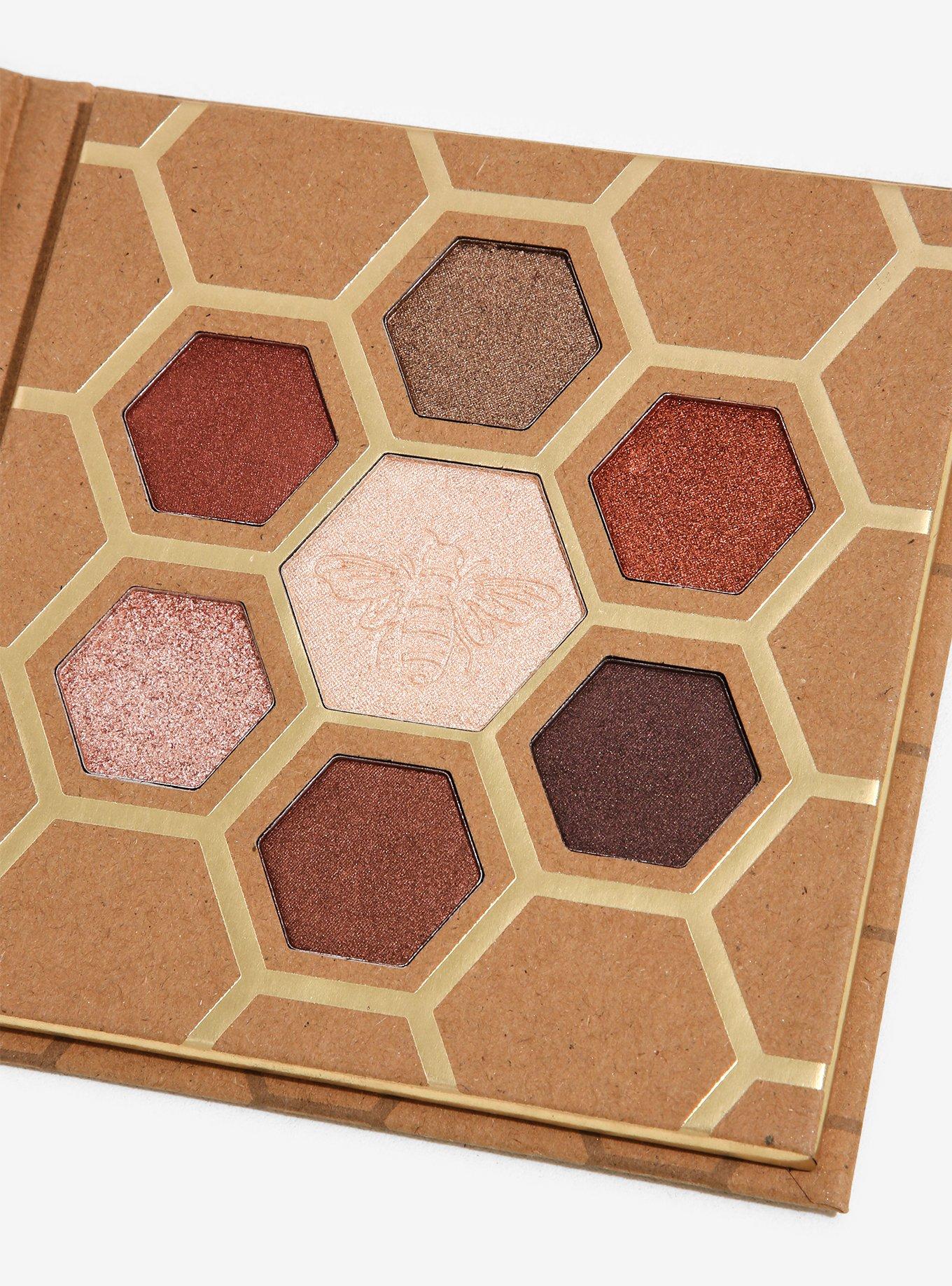 Disney Winnie the Pooh Eyeshadow & Highlighter Palette, , alternate