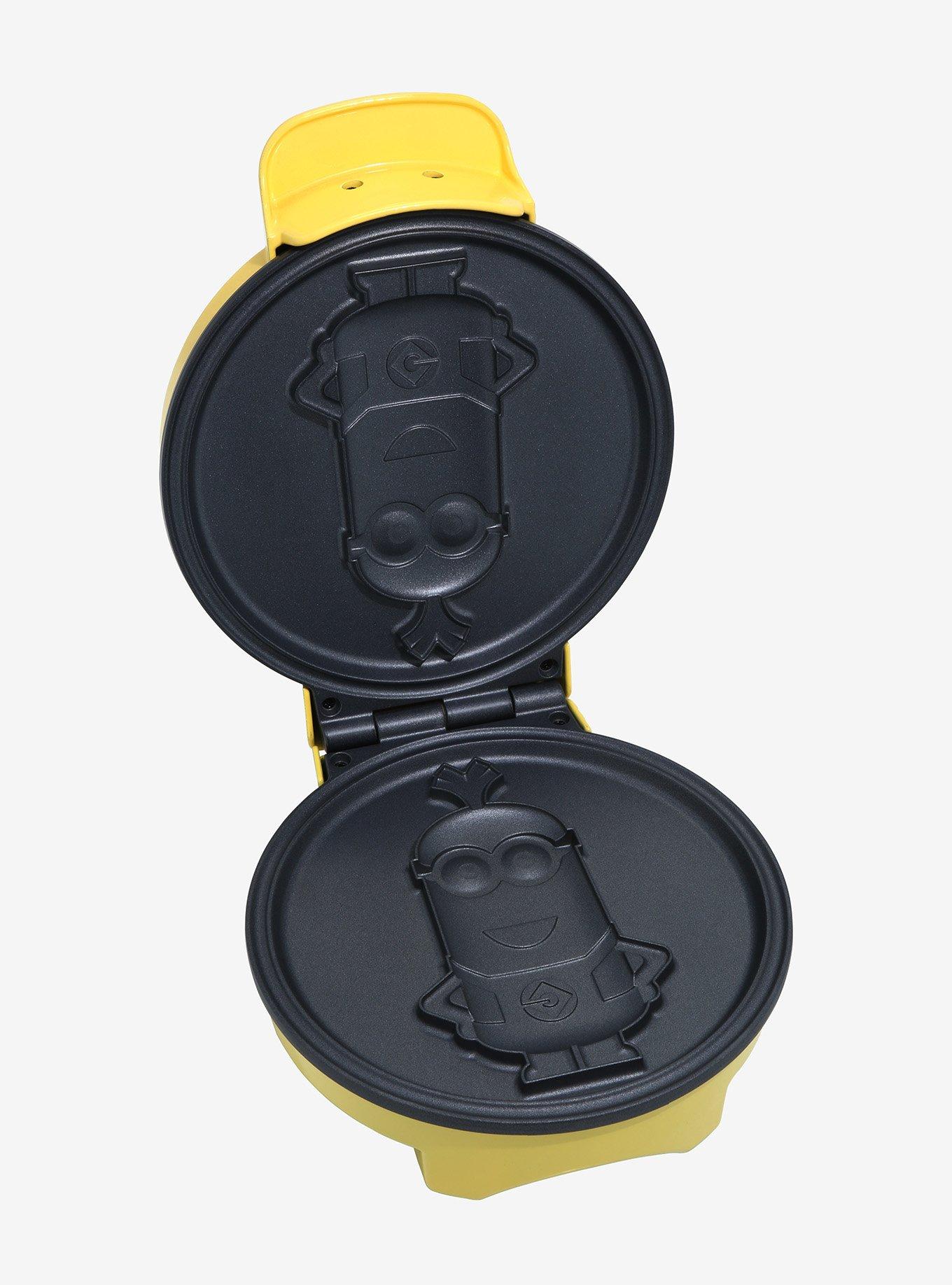 Minions Kevin the Minion Waffle Maker, , alternate