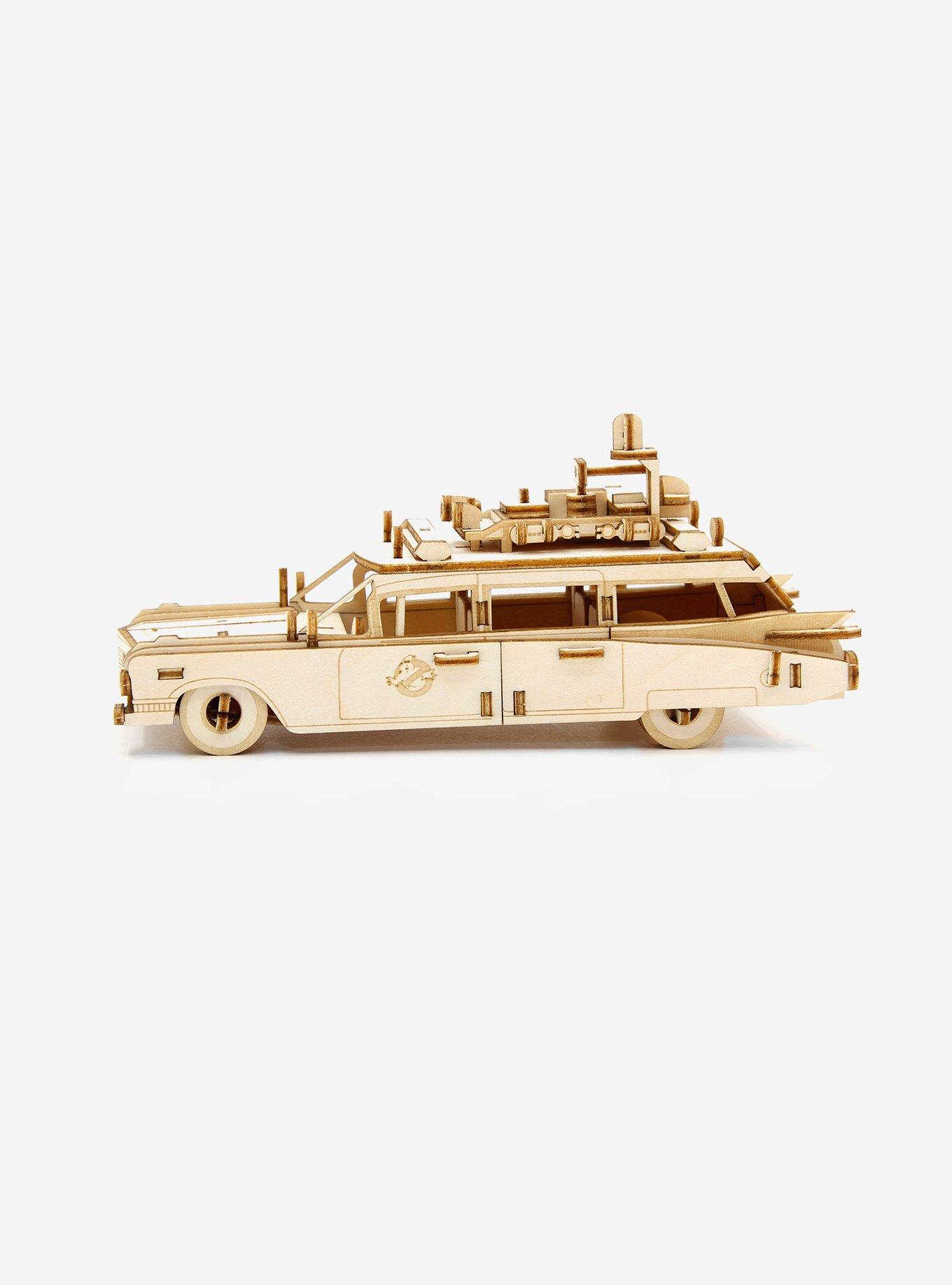 IncrediBuilds Ghostbusters Ecto-1 Book & 3D Wood Model Kit, , alternate