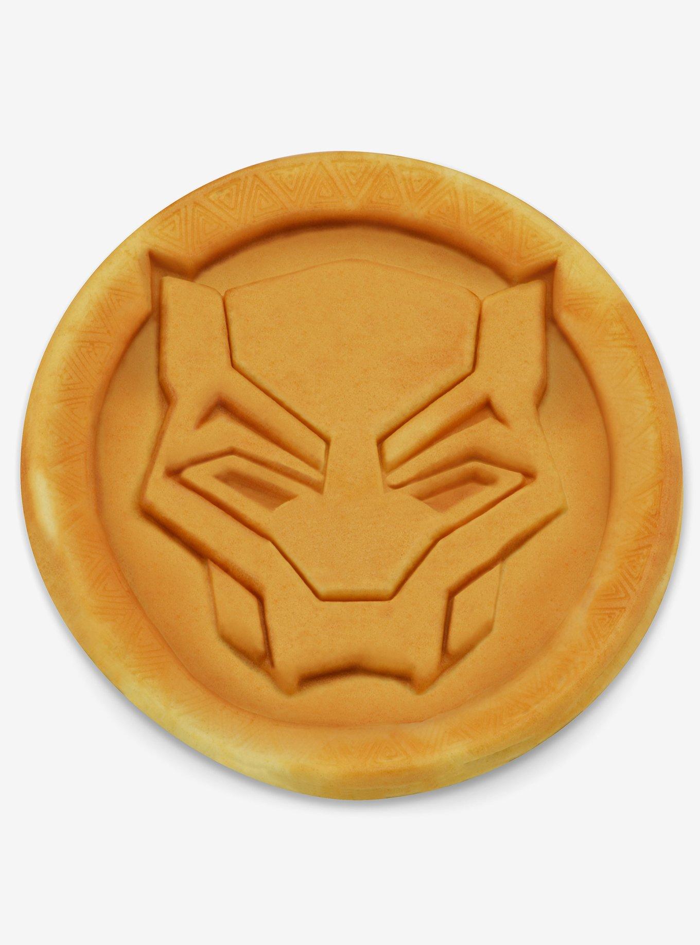 Marvel Black Panther Round Waffle Maker, , alternate