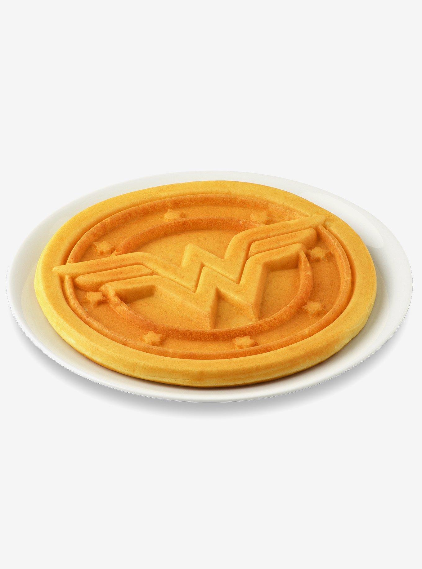 DC Comics Wonder Woman Round Waffle Maker, , alternate