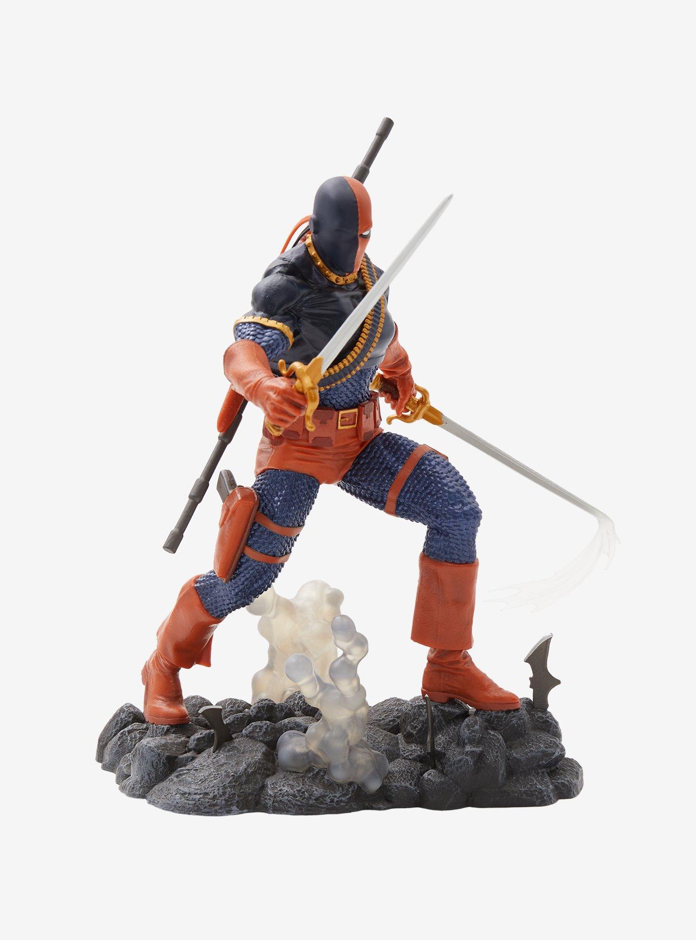 Diamond Select Toys DC Comics Deathstroke Gallery Collectible Figure, , alternate