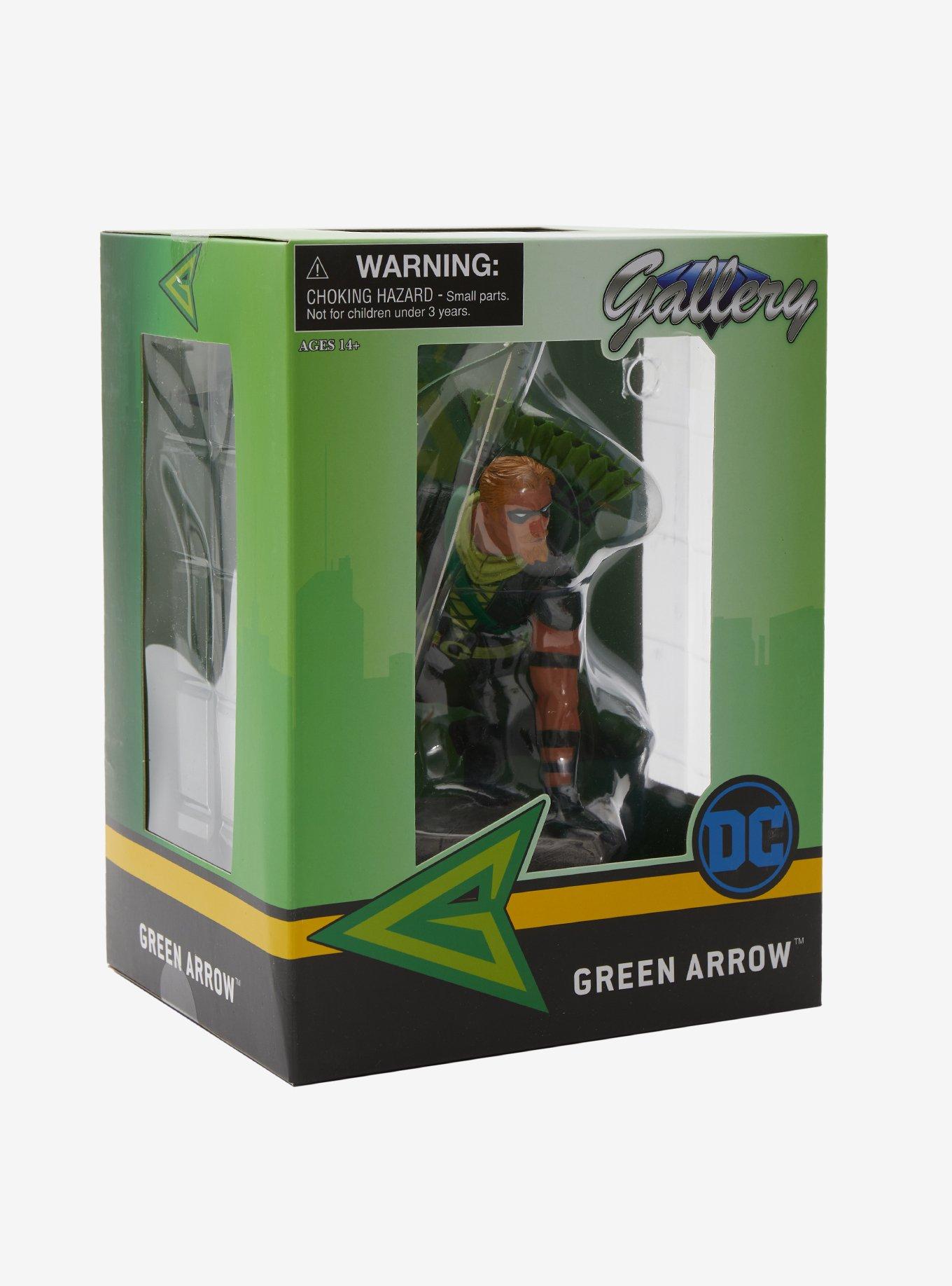 Diamond Select Toys DC Comics Green Arrow Gallery Collectible Figure, , alternate