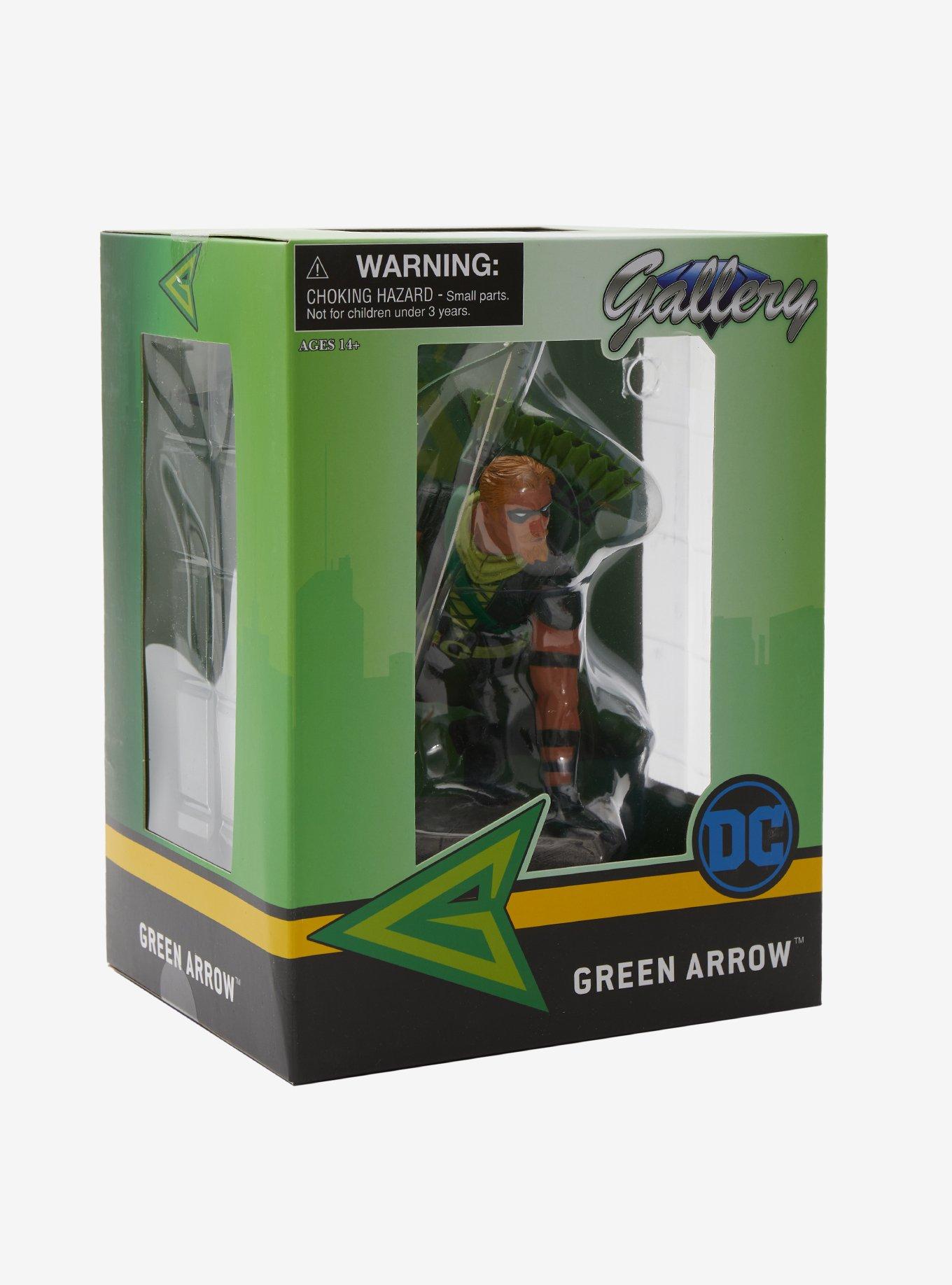 Diamond Select Toys DC Comics Green Arrow Gallery Collectible Figure, , alternate