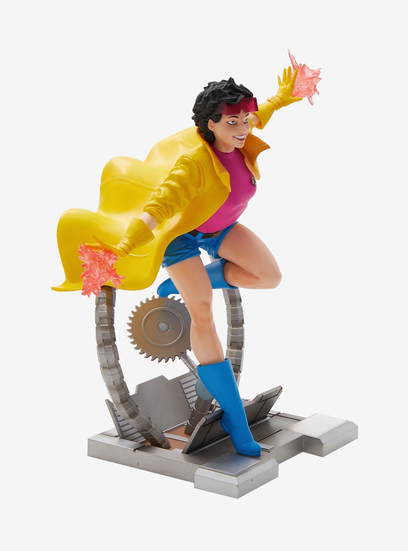 Diamond Select Toys Marvel X-Men Jubilee (Comic) Gallery Collectible Figure, , alternate