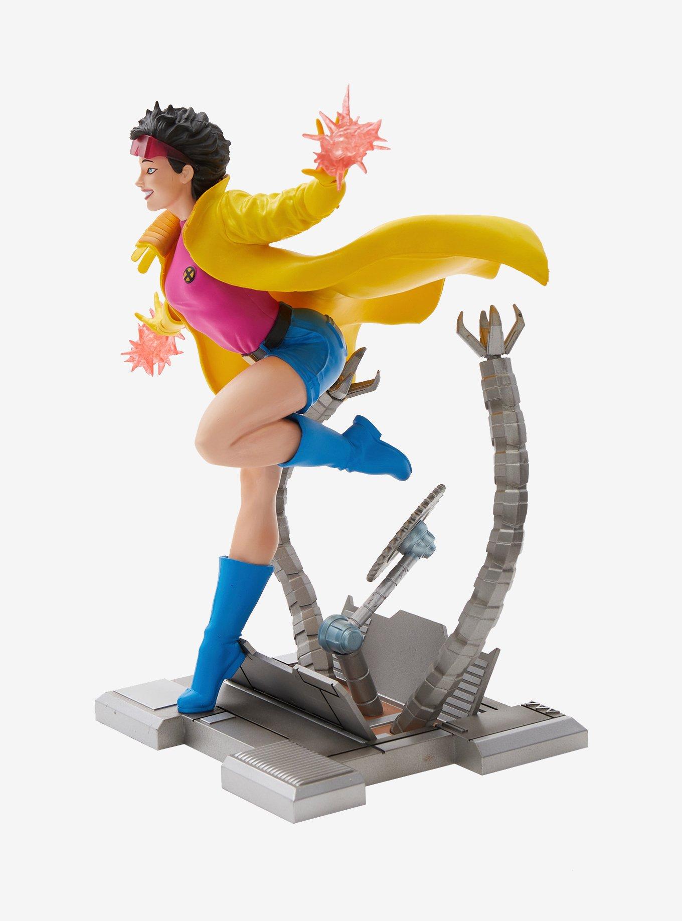 Diamond Select Toys Marvel X-Men Jubilee (Comic) Gallery Collectible Figure, , alternate