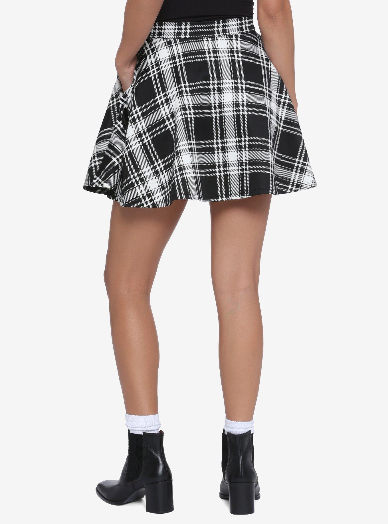 Black & White Plaid O-Ring Skater Skirt, PLAID - BLACK, alternate