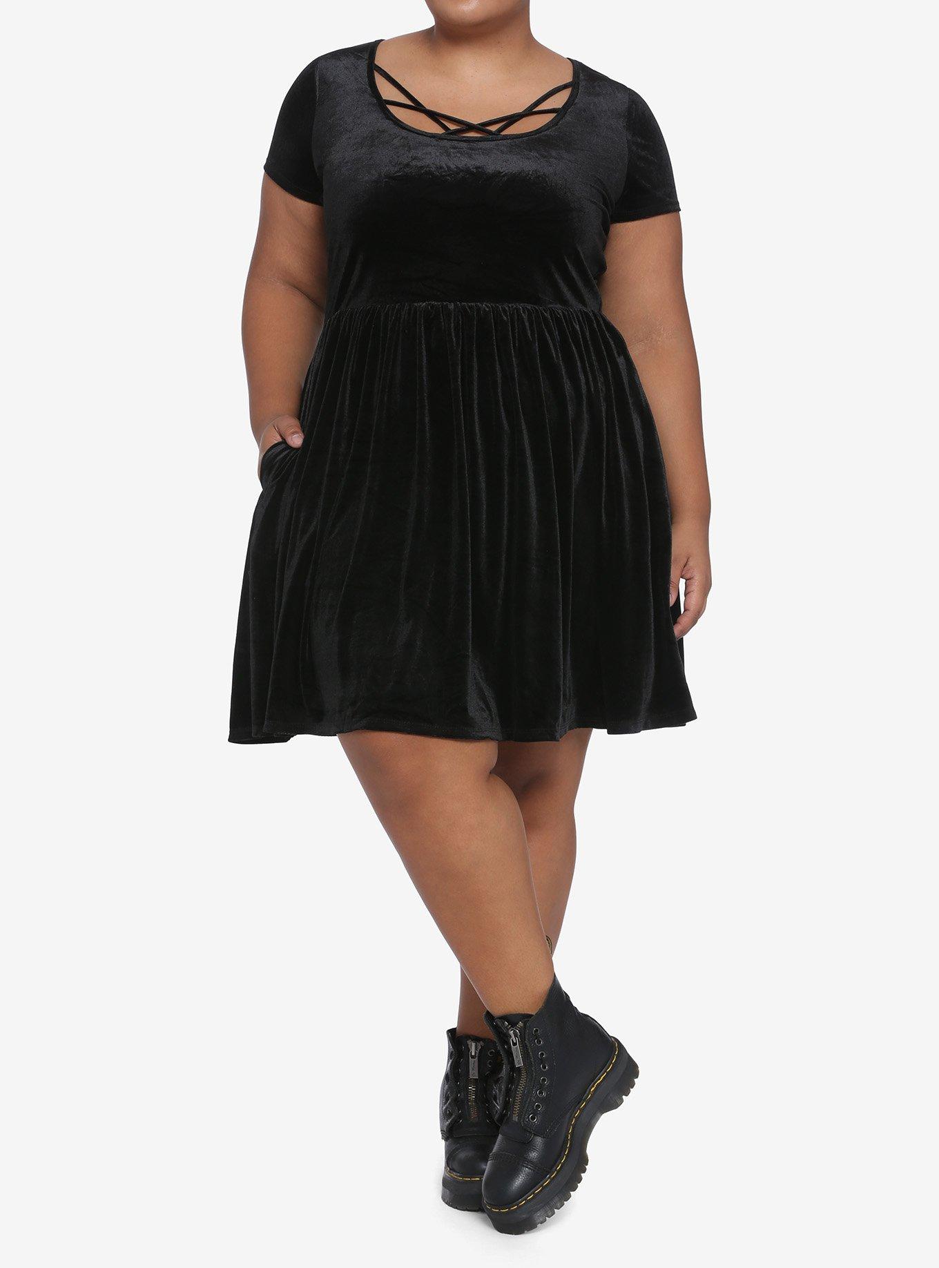 Black Velvet Strappy Skater Dress Plus Size, BLACK, alternate