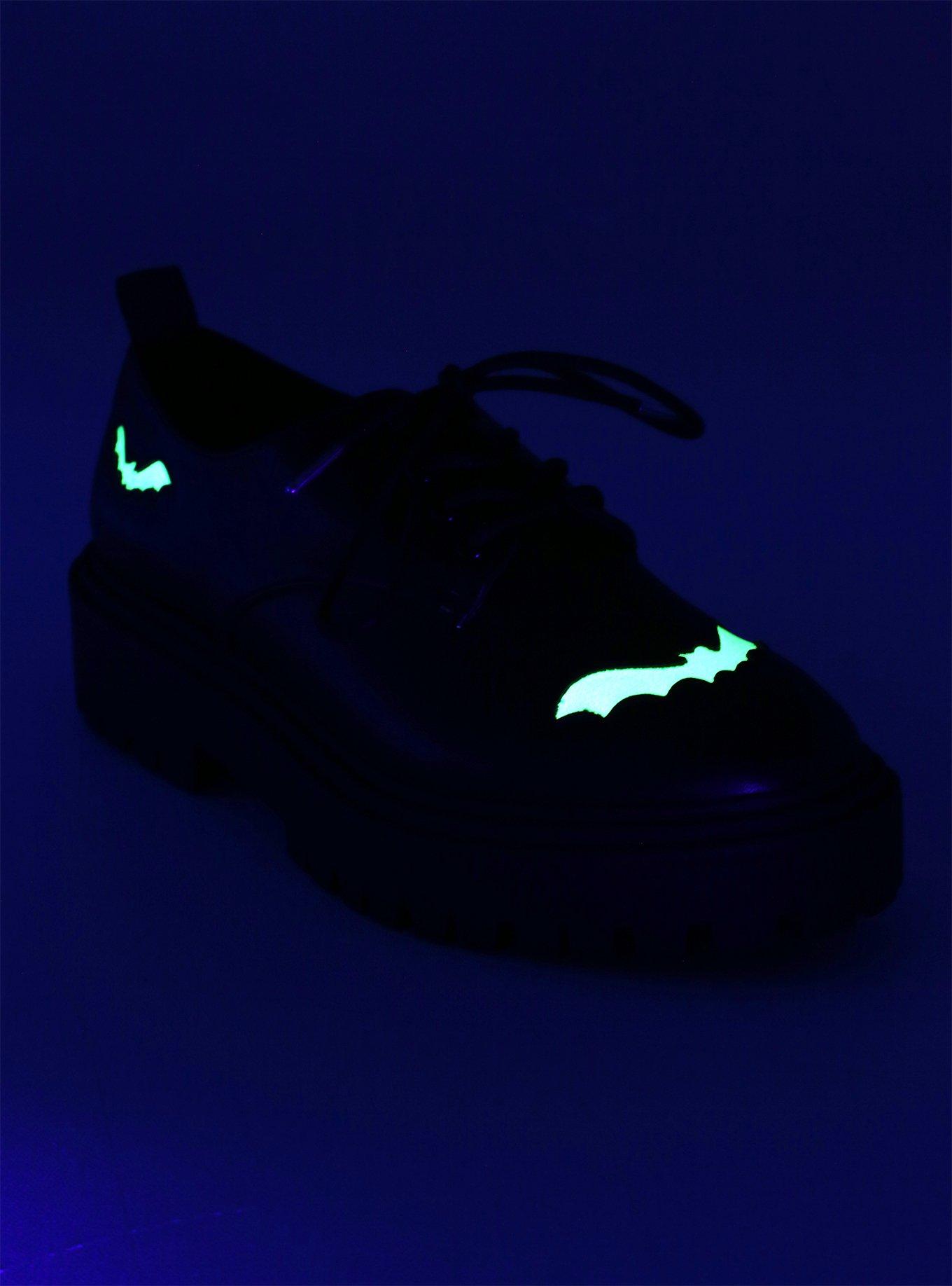 Glow-In-The-Dark Bats Lace-Up Oxfords, BLACK, alternate
