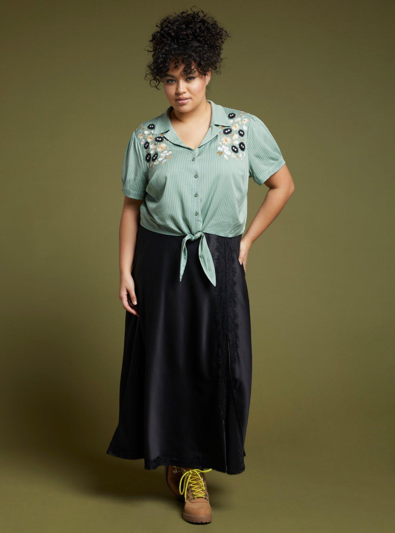 Her Universe Studio Ghibli My Neighbor Totoro Soot Sprites Tie-Front Woven Button-Up Plus Size, MULTI, alternate