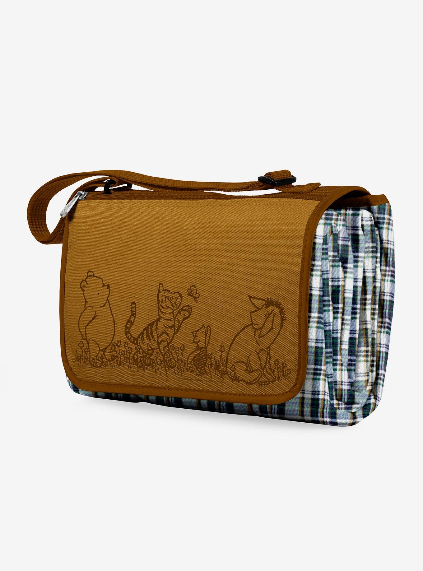 Disney Winnie The Pooh Outdoor Blanket, , hi-res