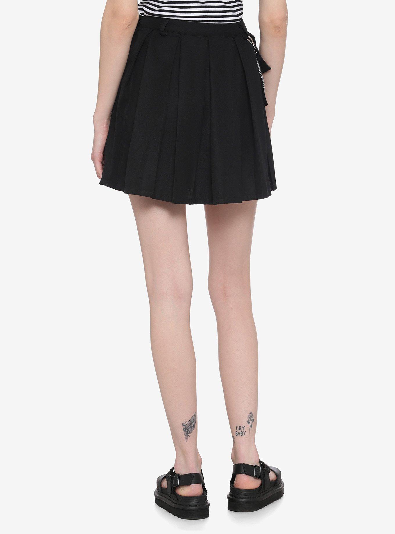 Black Cargo Pocket & Chain Pleated Skirt, BLACK, alternate