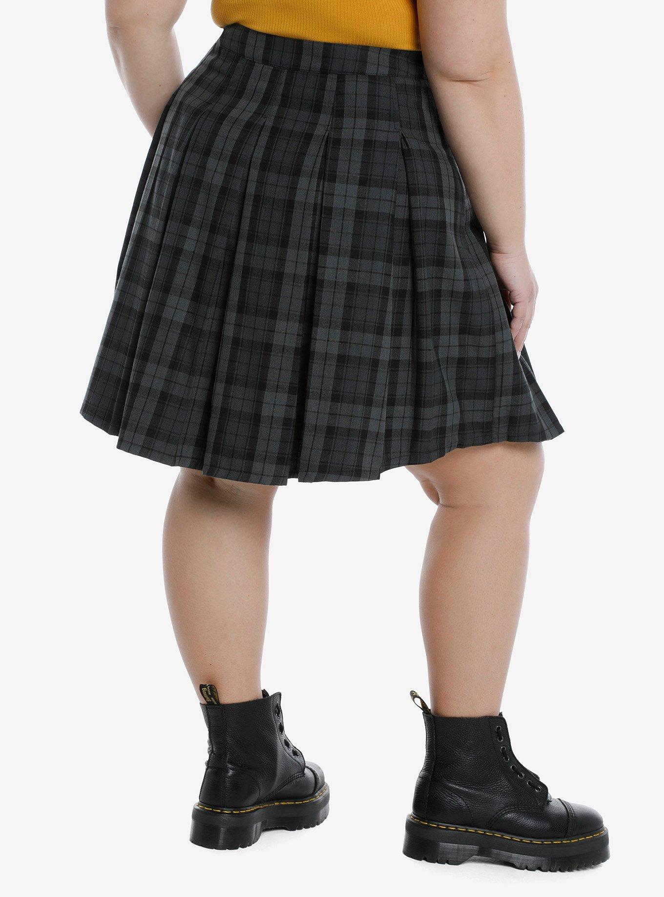 Black & Grey Plaid Buckle Asymmetrical Pleated Skirt Plus Size, PLAID, alternate