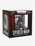 Diamond Select Toys Marvel Spider-Man Gamerverse Spider-Man Noir Gallery Diorama Figure, , alternate