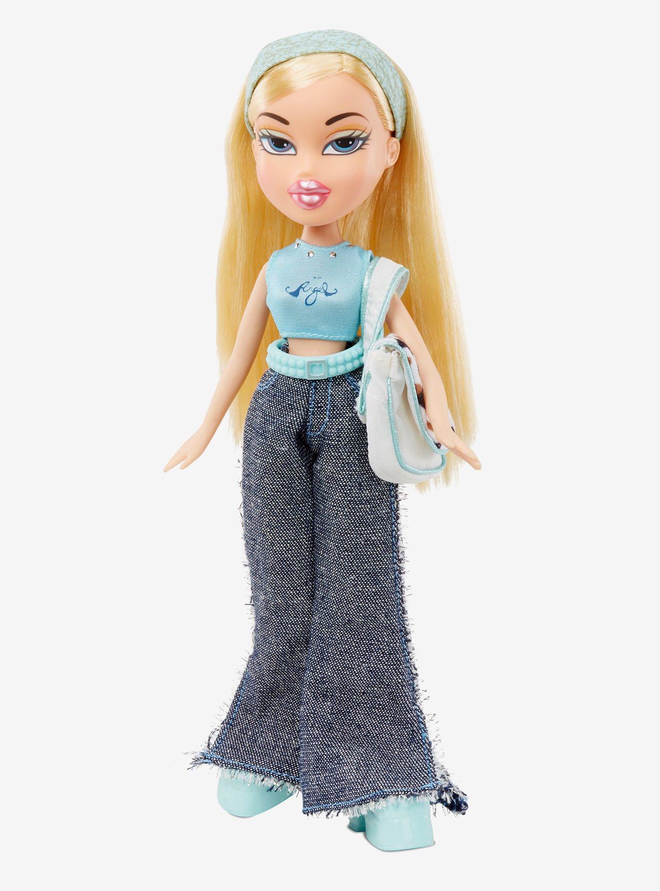 Bratz 20 Yearz Special Edition Original Cloe Fashion Doll, , alternate