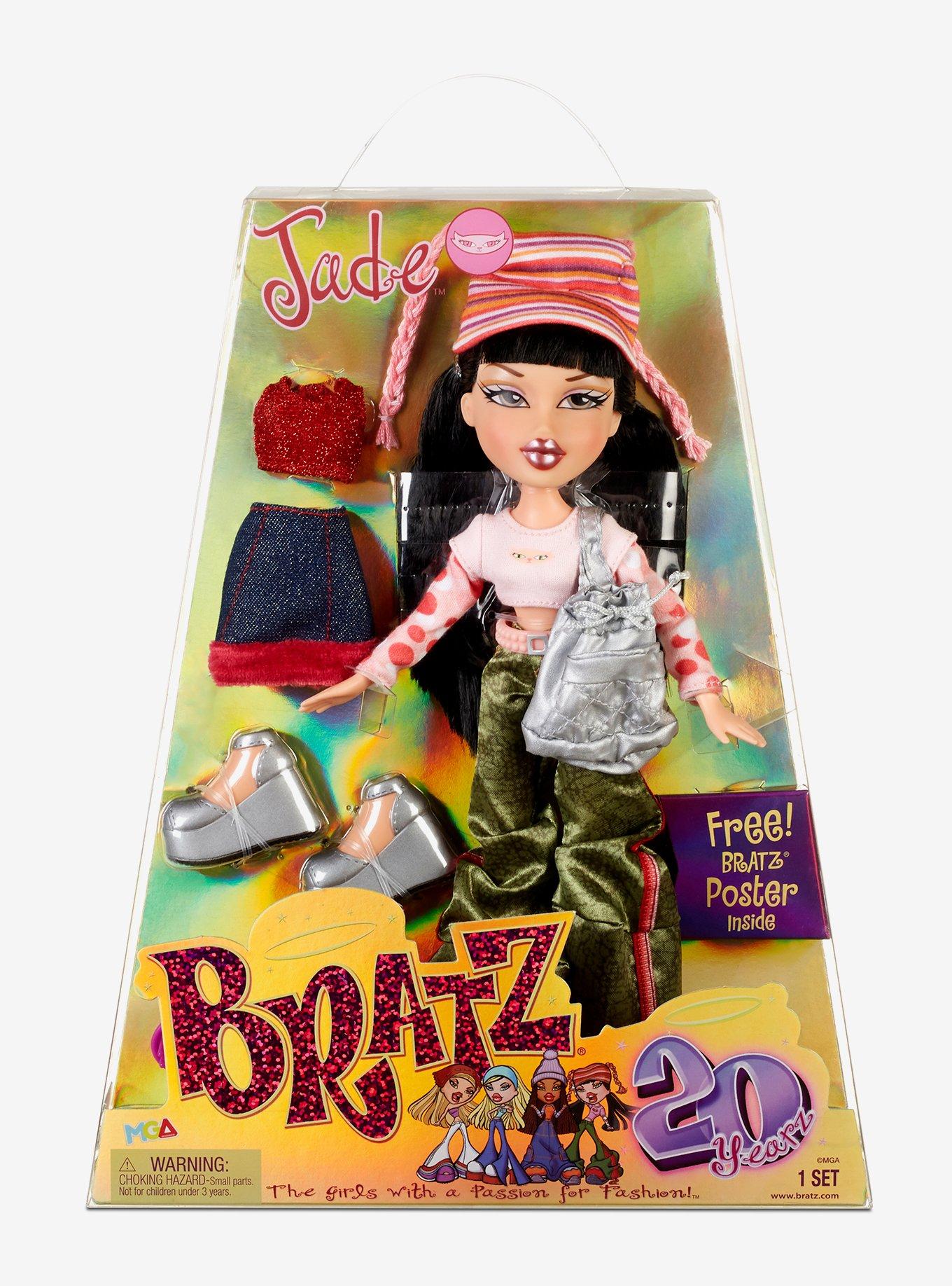 hot topic bratz dolls