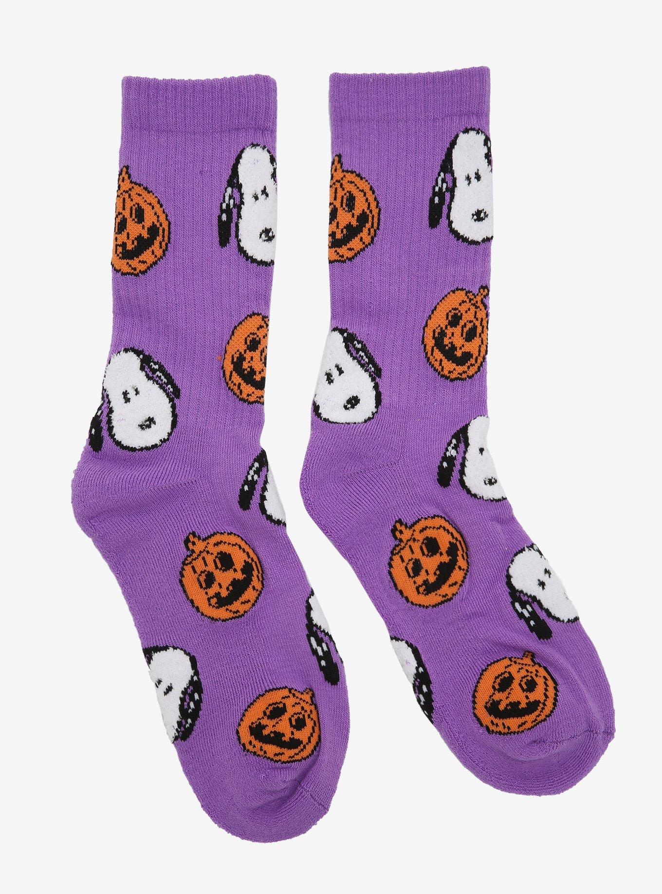 Peanuts Snoopy Pumpkin Crew Socks | Hot Topic