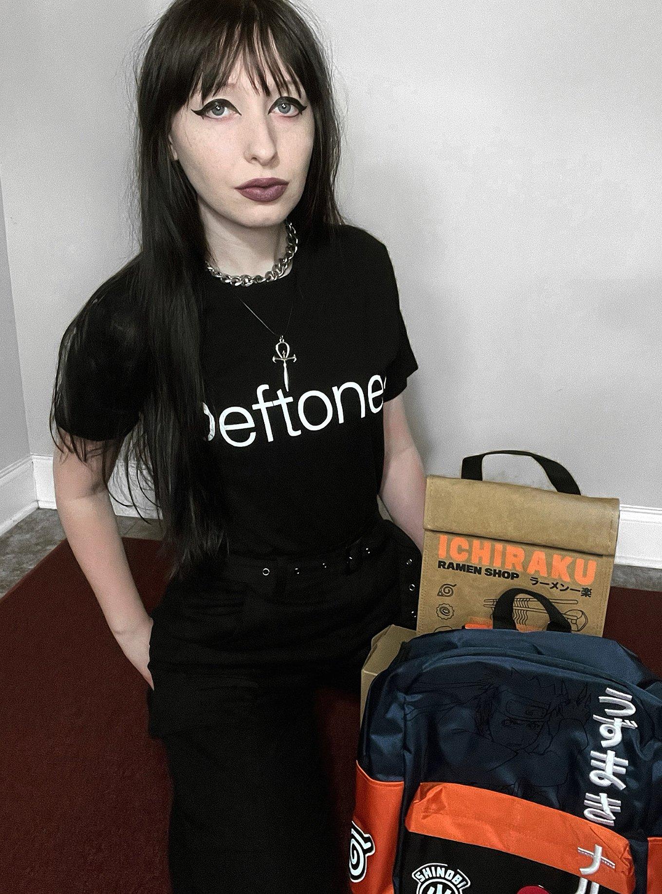 Deftones Logo T-Shirt, BLACK, alternate