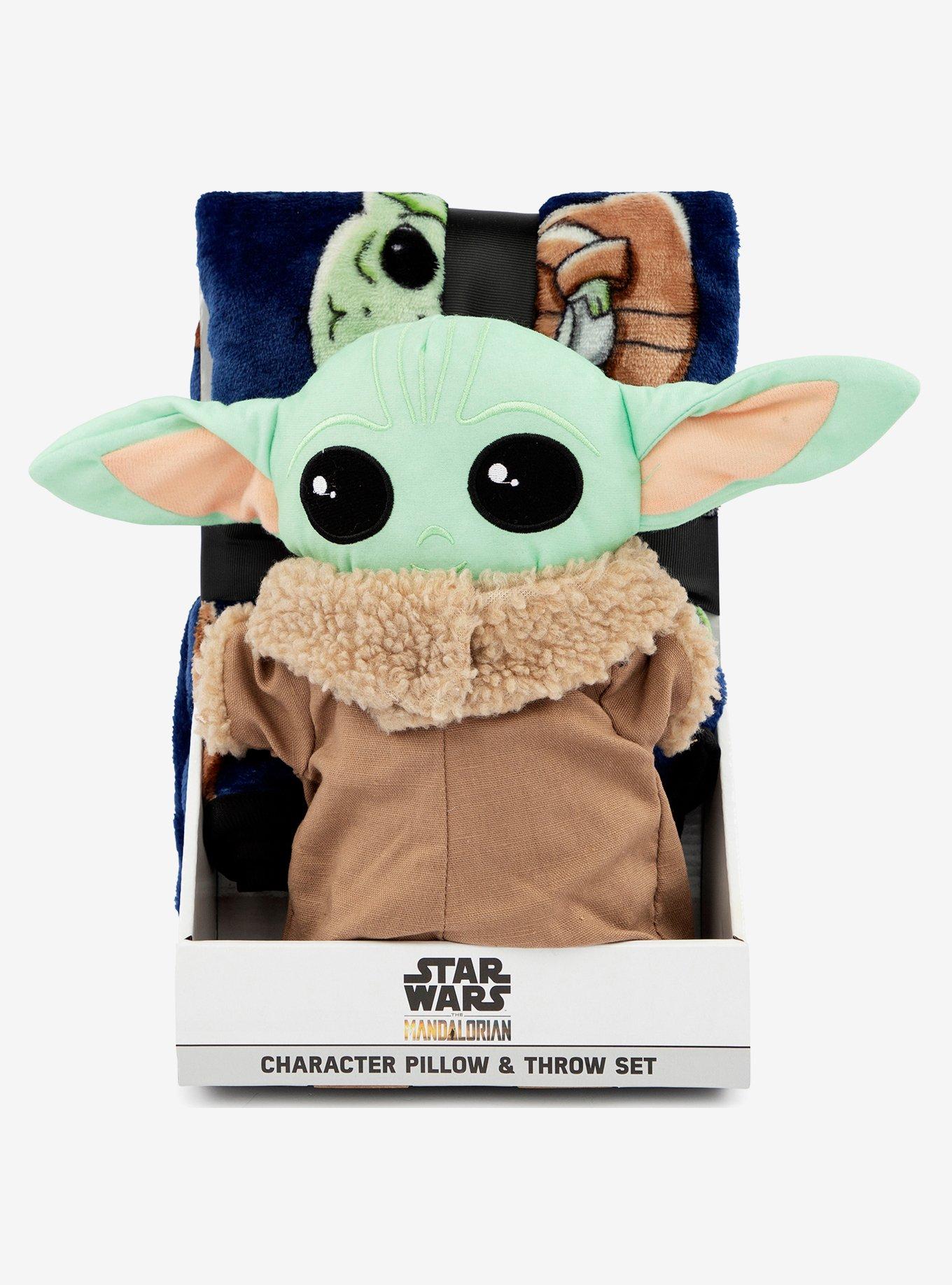 Star Wars The Mandalorian The Child Pillow & Throw Set, , alternate