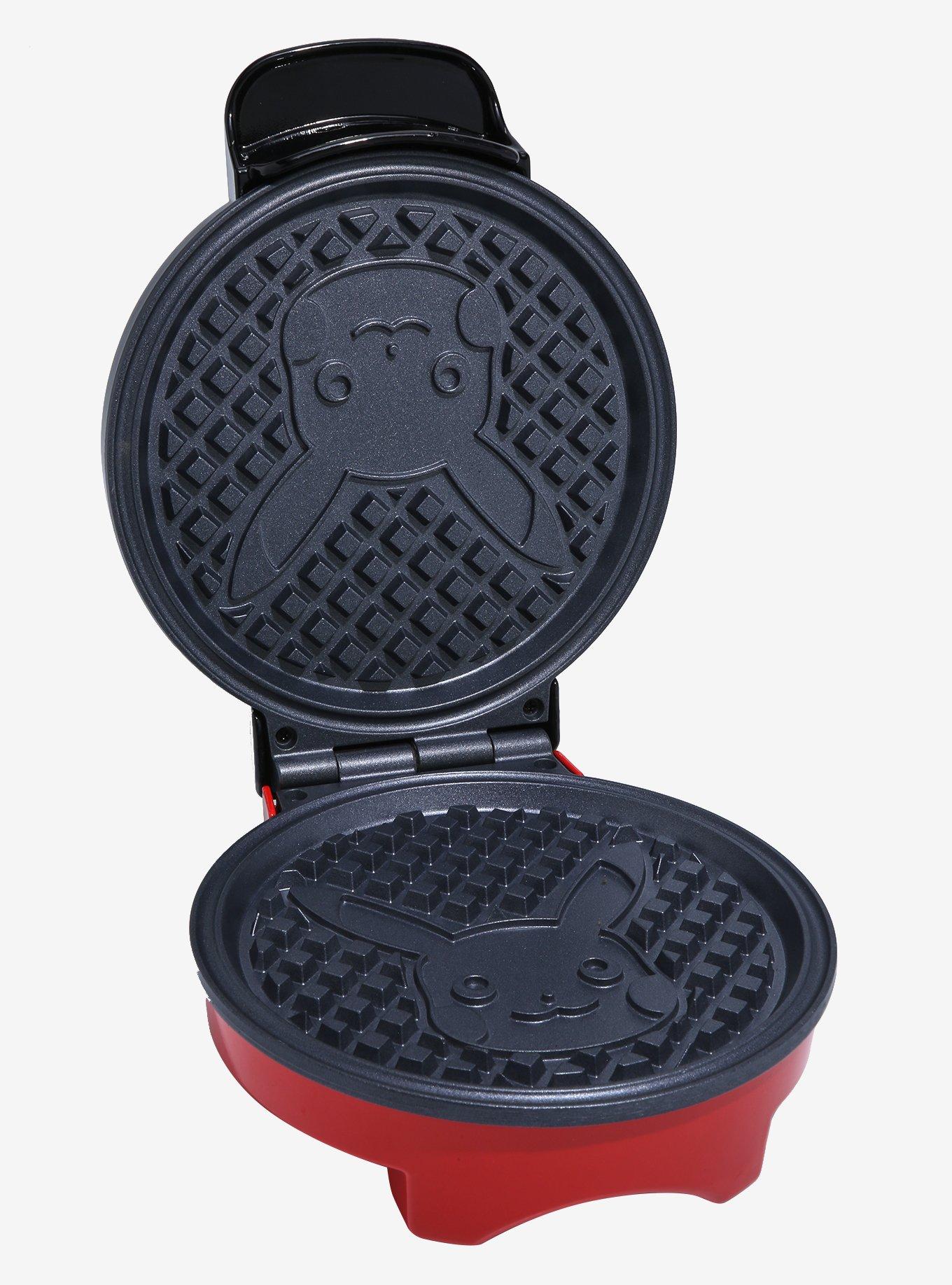 Pok&eacute;mon Pikachu Waffle Maker, , alternate