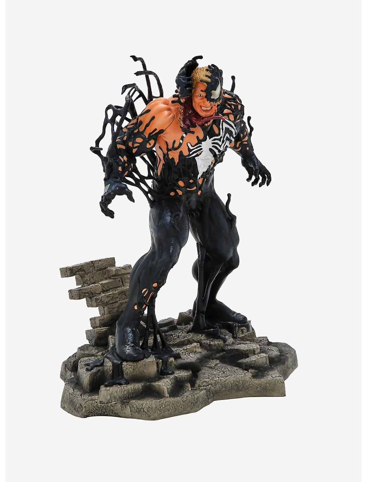 Marvel Venom Gallery Diorama Comic Venom Figure, , alternate