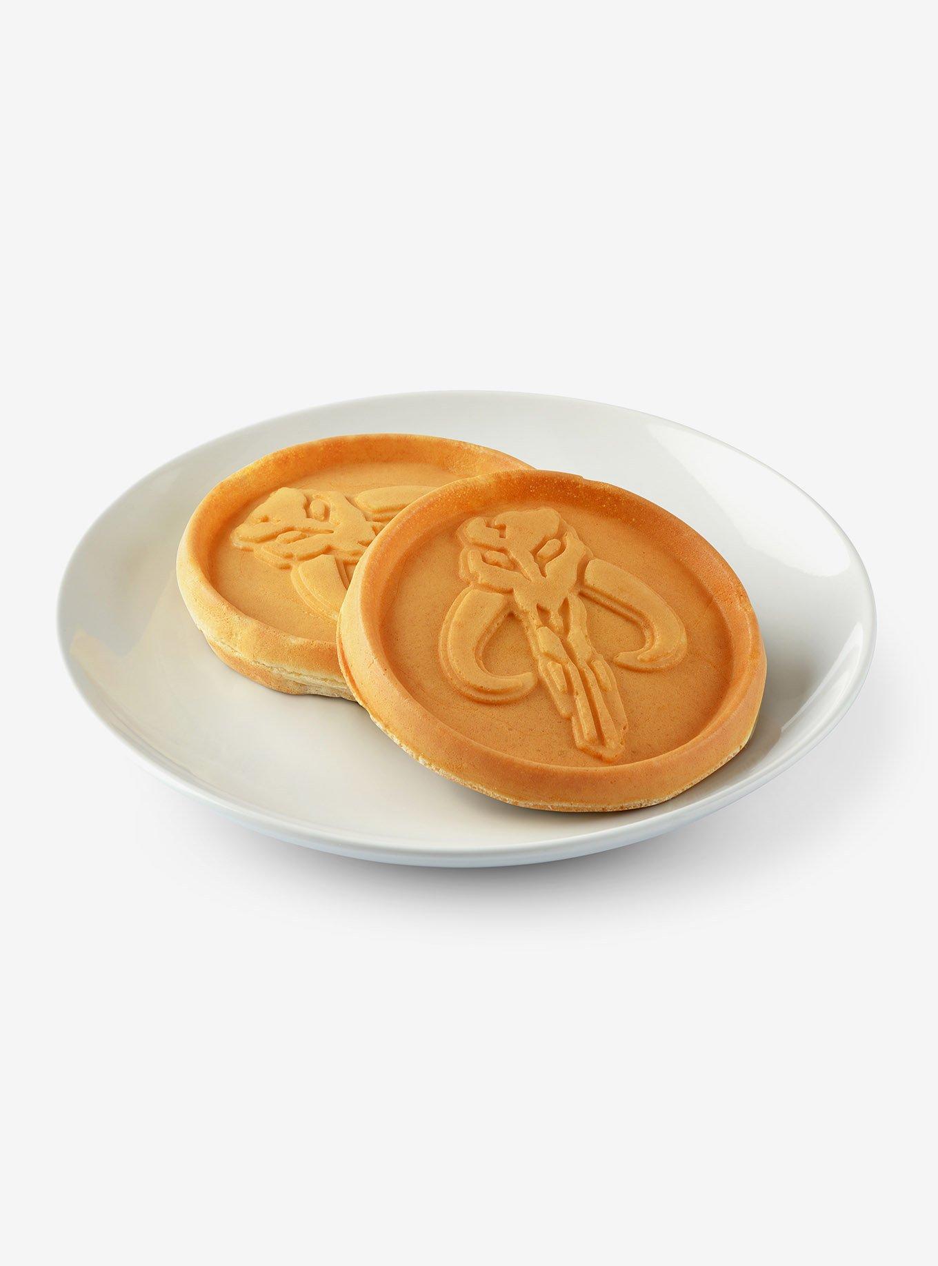 Star Wars The Mandalorian Mythosaur Mini Waffle Maker , , alternate
