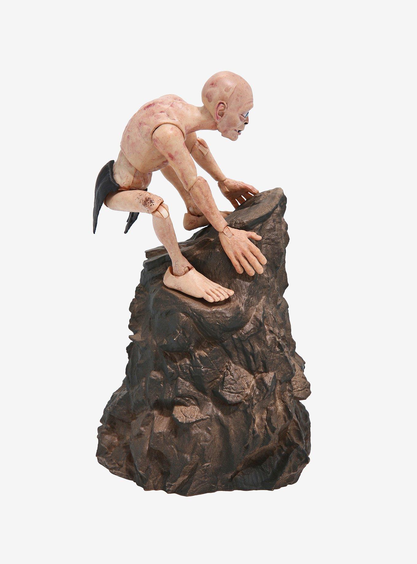 Diamond Select Toys The Lord of the Rings Select Deluxe Gollum Figure, , alternate