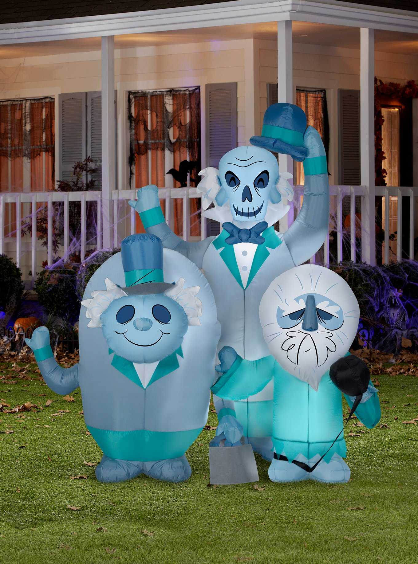 Disney Haunted Mansion Hitchhiking Ghosts Airblown, , hi-res