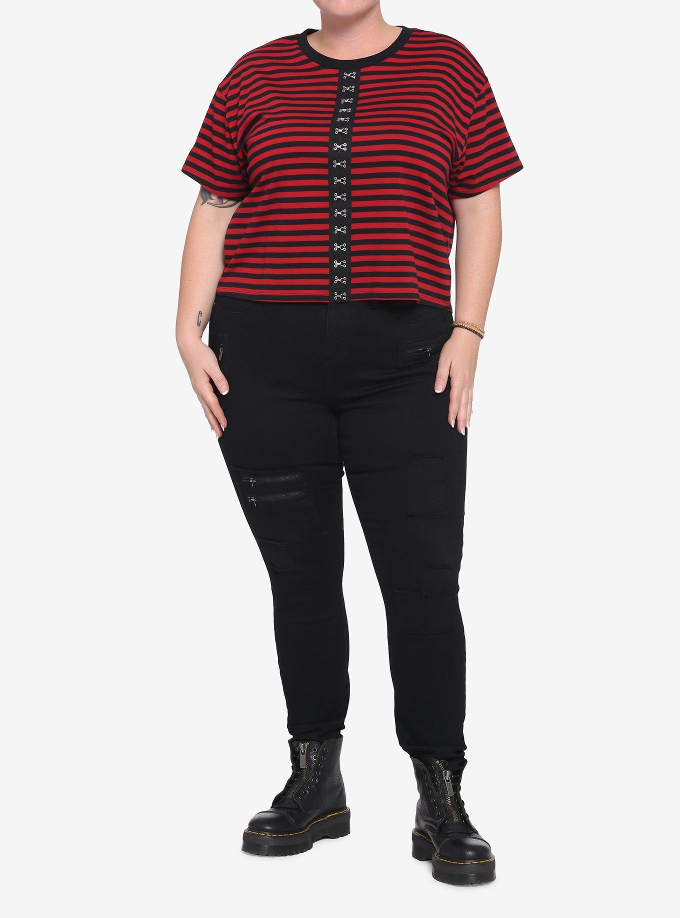 Red & Black Strip Hook 'N' Eye Girls Boxy Crop T-Shirt Plus Size, STRIPE - RED, alternate