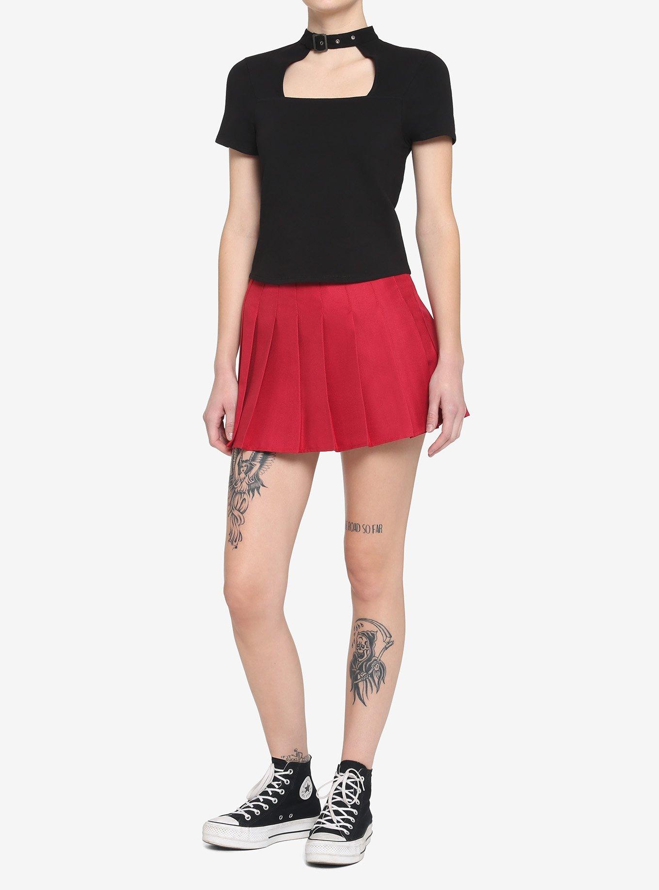 Black Buckle Choker Cutout Girls Crop T-Shirt, BLACK, alternate