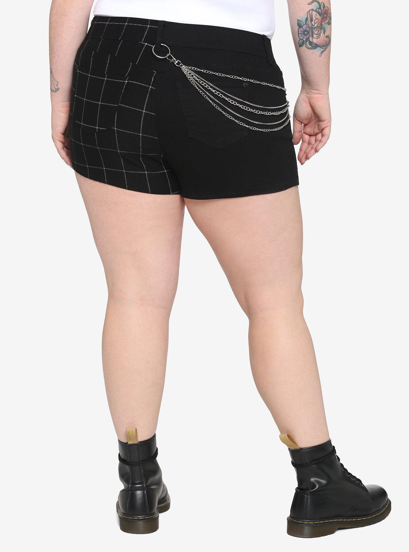 Black & White Split Grid Chain Shorts Plus Size, BLACK, alternate