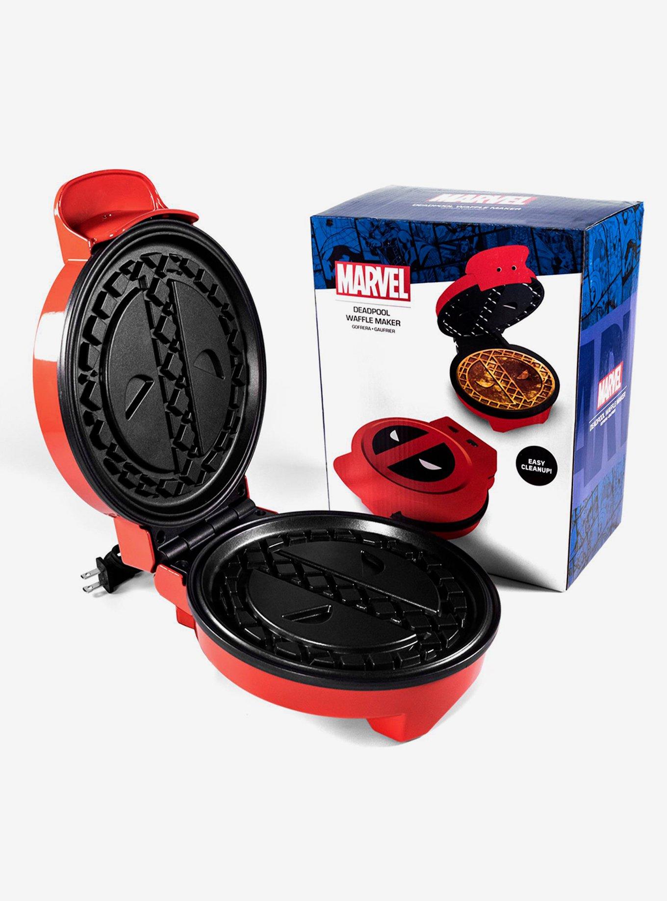 Marvel Deadpool Waffle Maker, , alternate