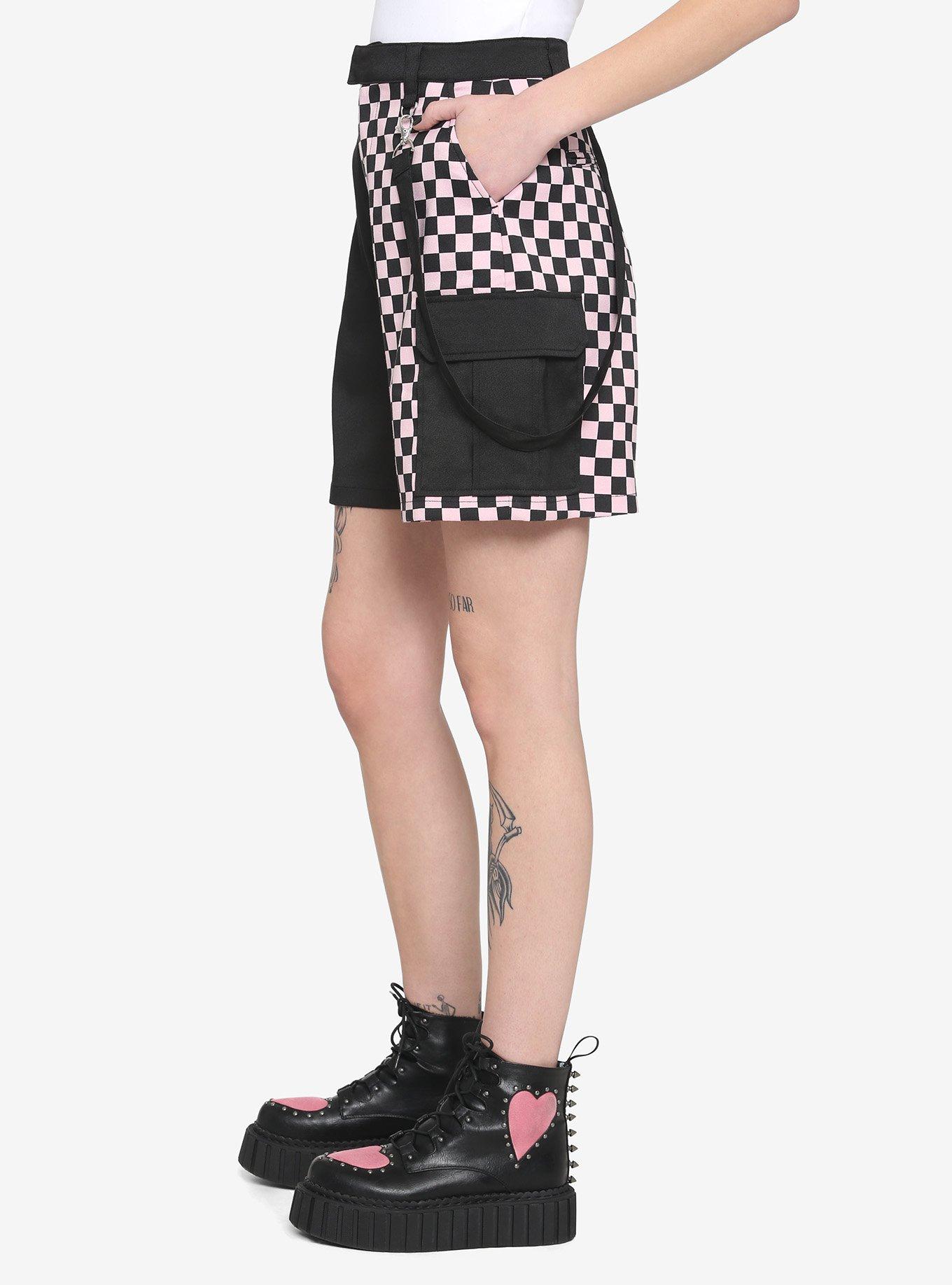 Black & Pink Split Checkered Suspender Shorts, LIGHT PINK, alternate