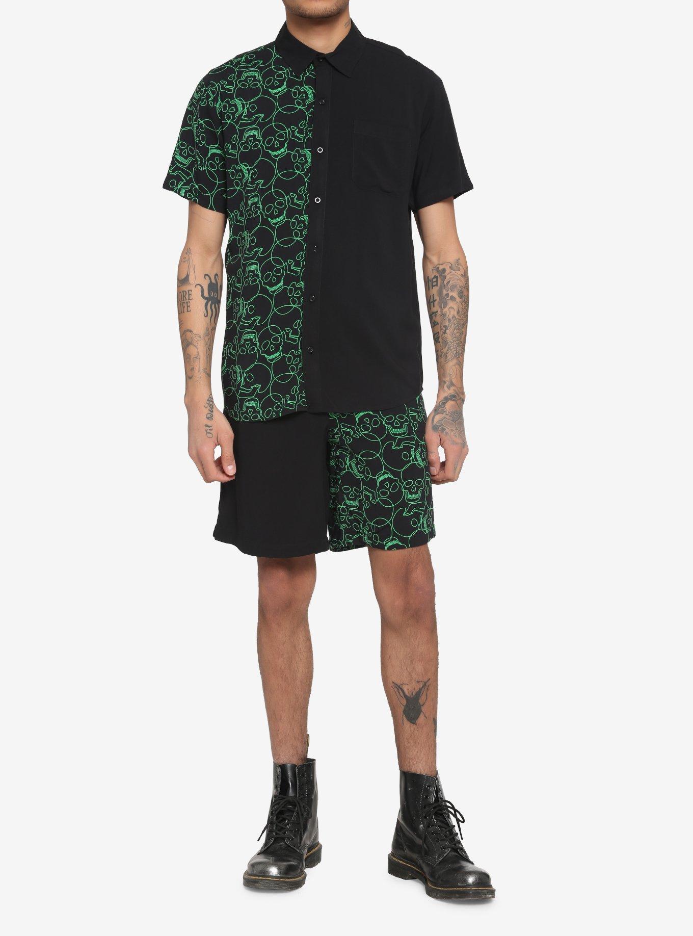 Black & Green Skull Split Volley Shorts, BLACK, alternate