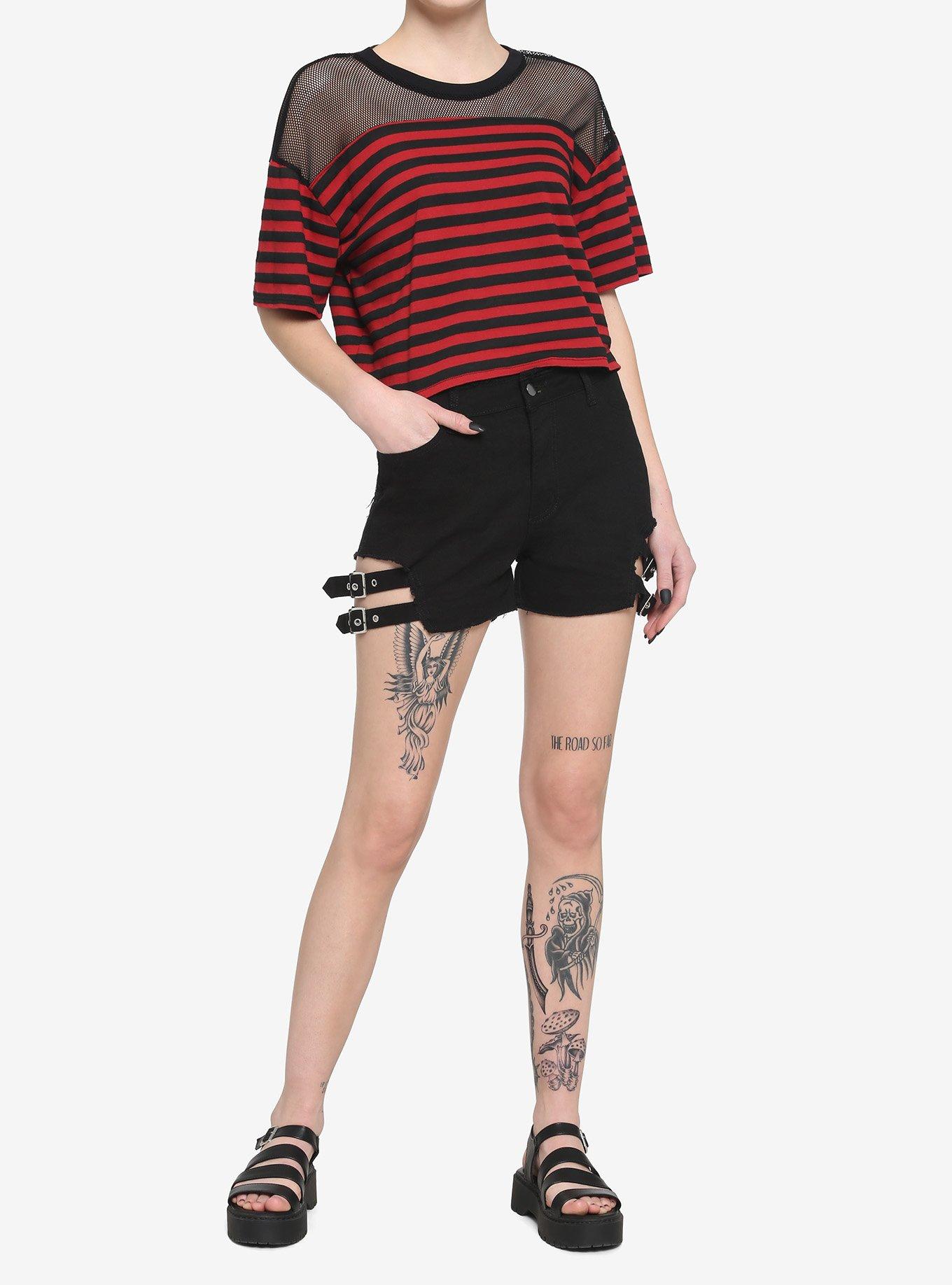 Black & Red Stripe Mesh Girls Boxy Crop T-Shirt, STRIPES, alternate