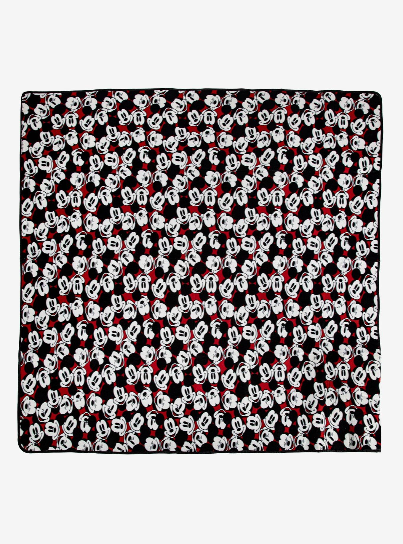 Disney Mickey Mouse Classic Picnic Blanket, , alternate