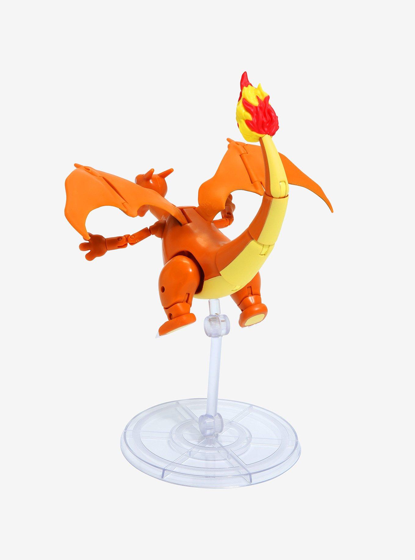 Pok&eacute;mon Select Charizard Figure, , alternate