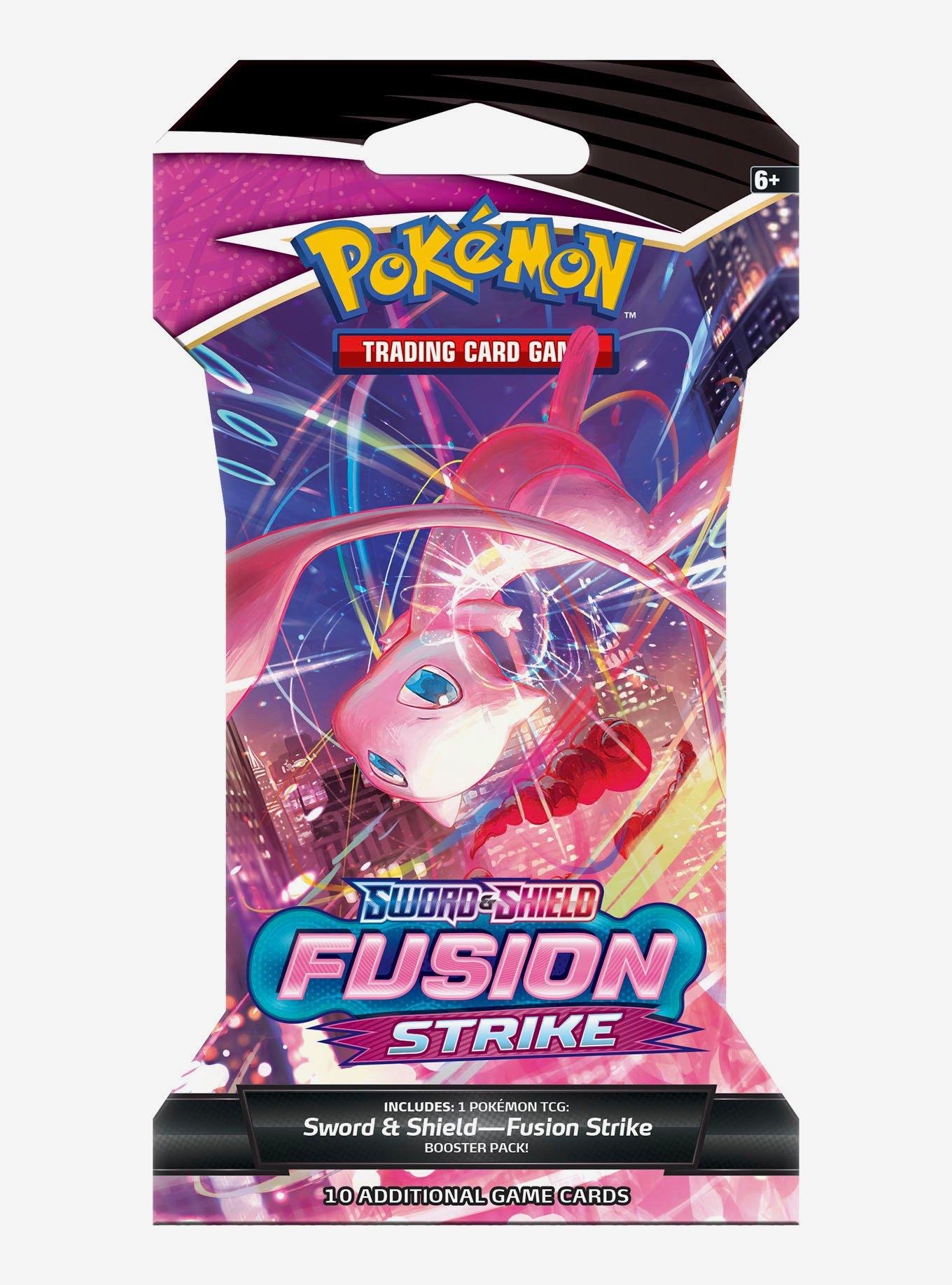 Pok&eacute;mon Sword & Shield Fusion Strike Trading Card Game Booster Pack, , alternate
