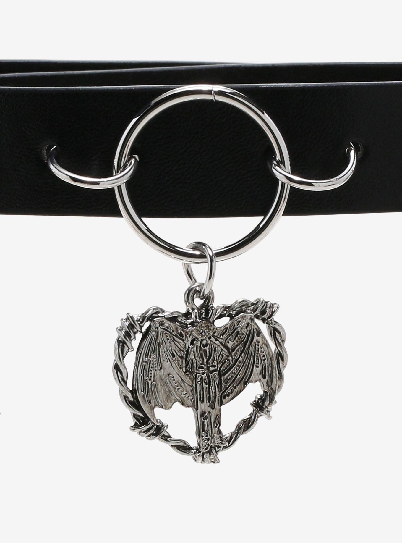 Universal Monsters Dracula Heart Hardware Choker, , alternate