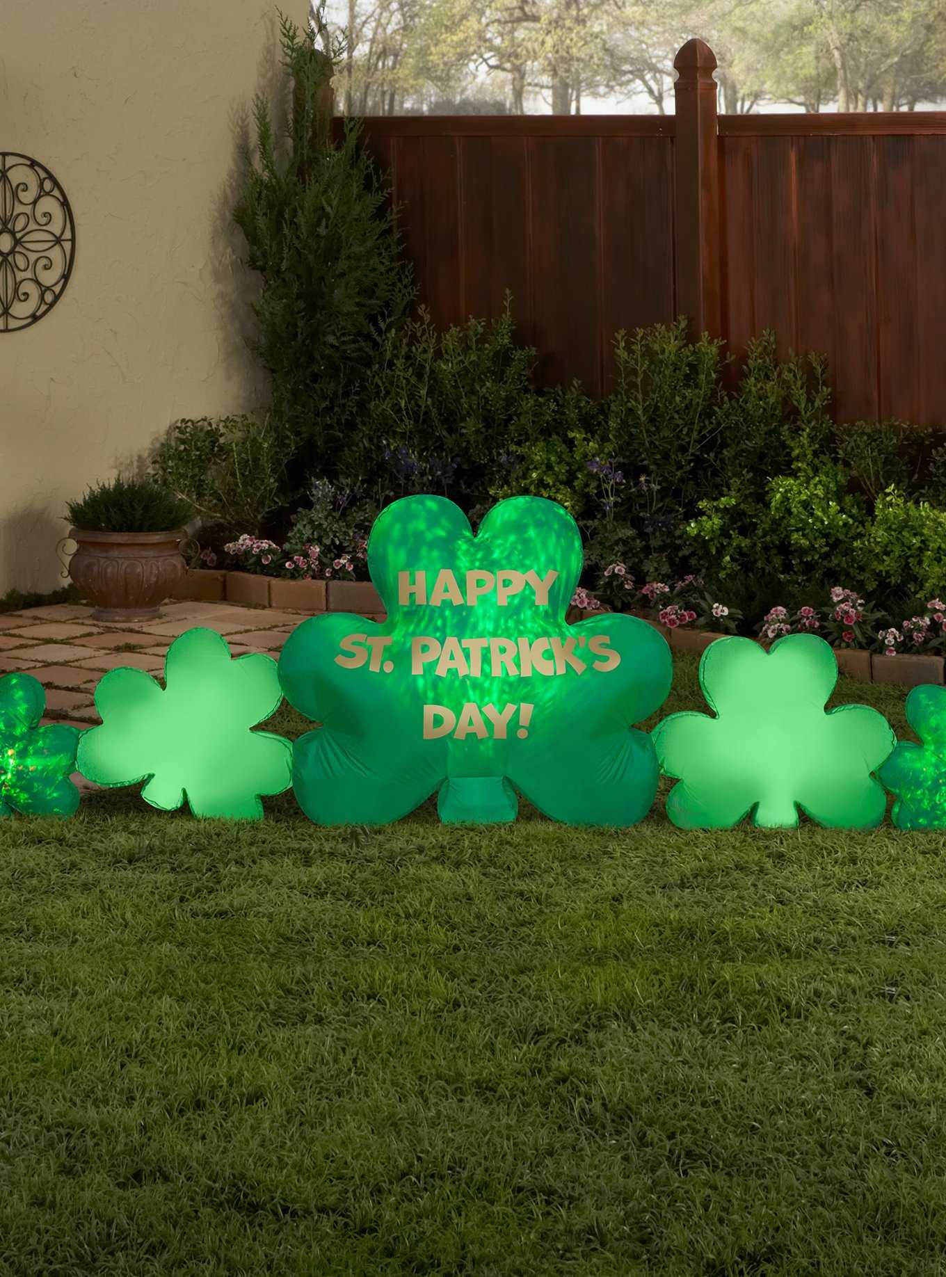 Airblown Inflatable Kaleidoscope St. Patrick's Day Cluster of Clovers, , hi-res