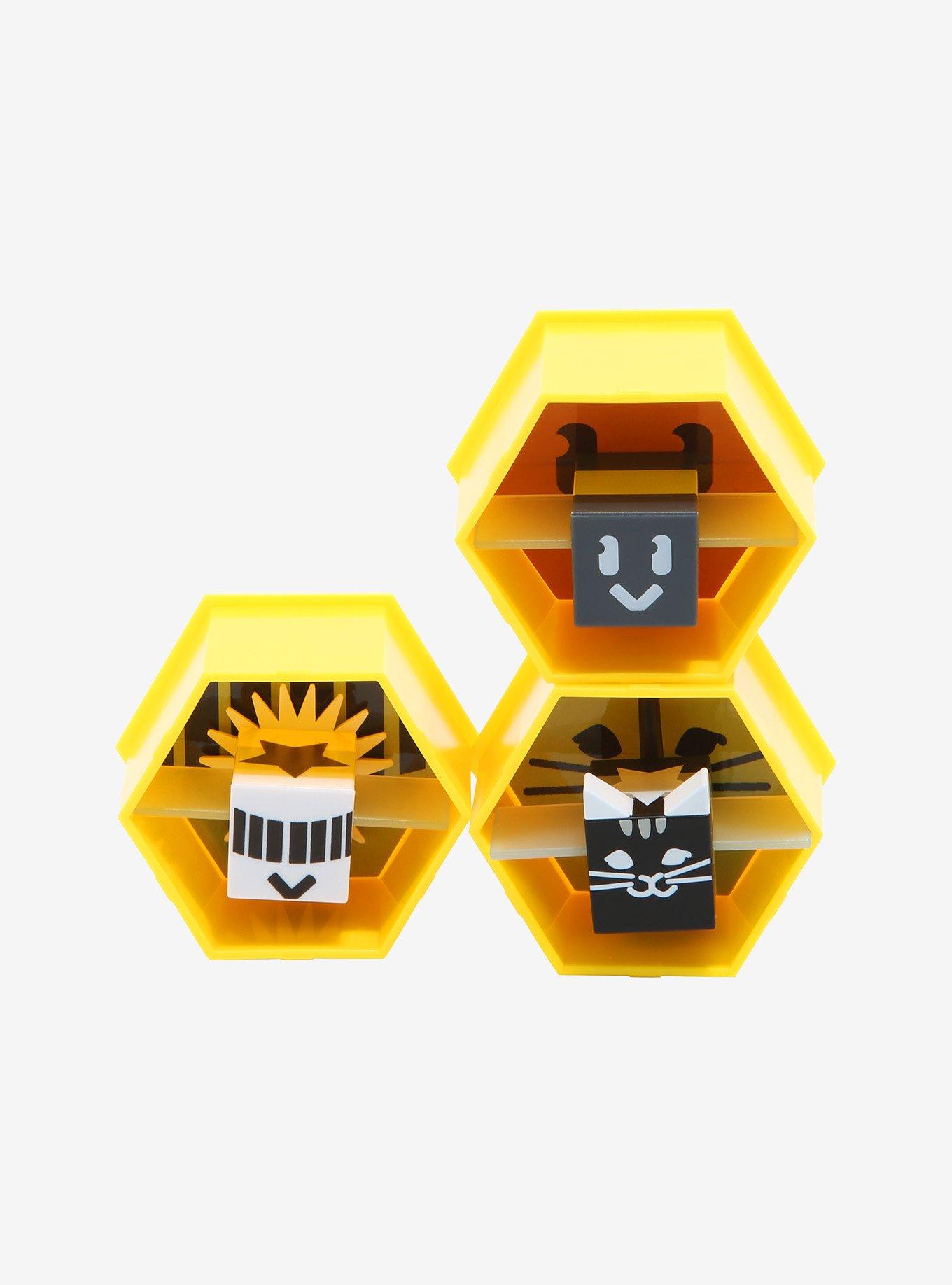 Roblox Bee Swarm Simulator Series 1 Bee Starter Pack Mystery 3-Pack  PhatMojo - ToyWiz