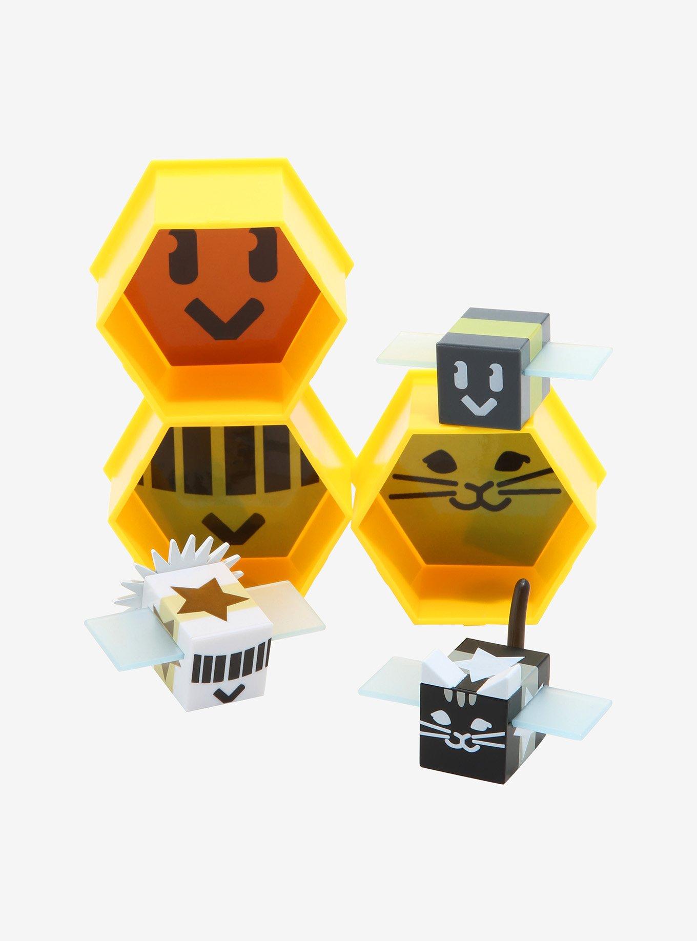 Roblox Bee Swarm Simulator Series 1 Bee Starter Pack Mystery 3-Pack  PhatMojo - ToyWiz