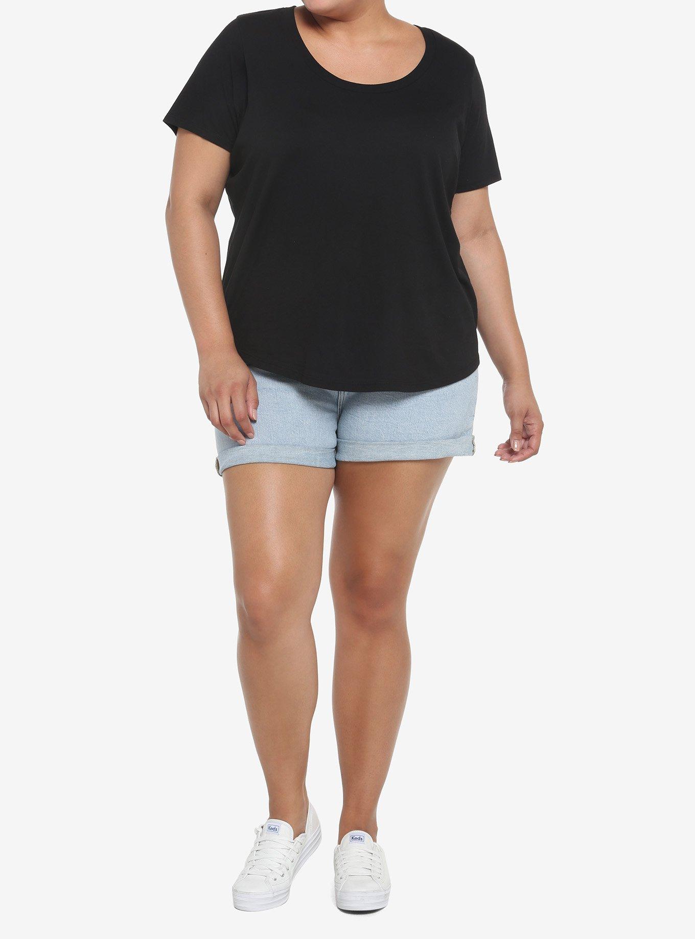 Her Universe Black Scoop Neck Favorite T-Shirt Plus Size, DEEP BLACK, alternate