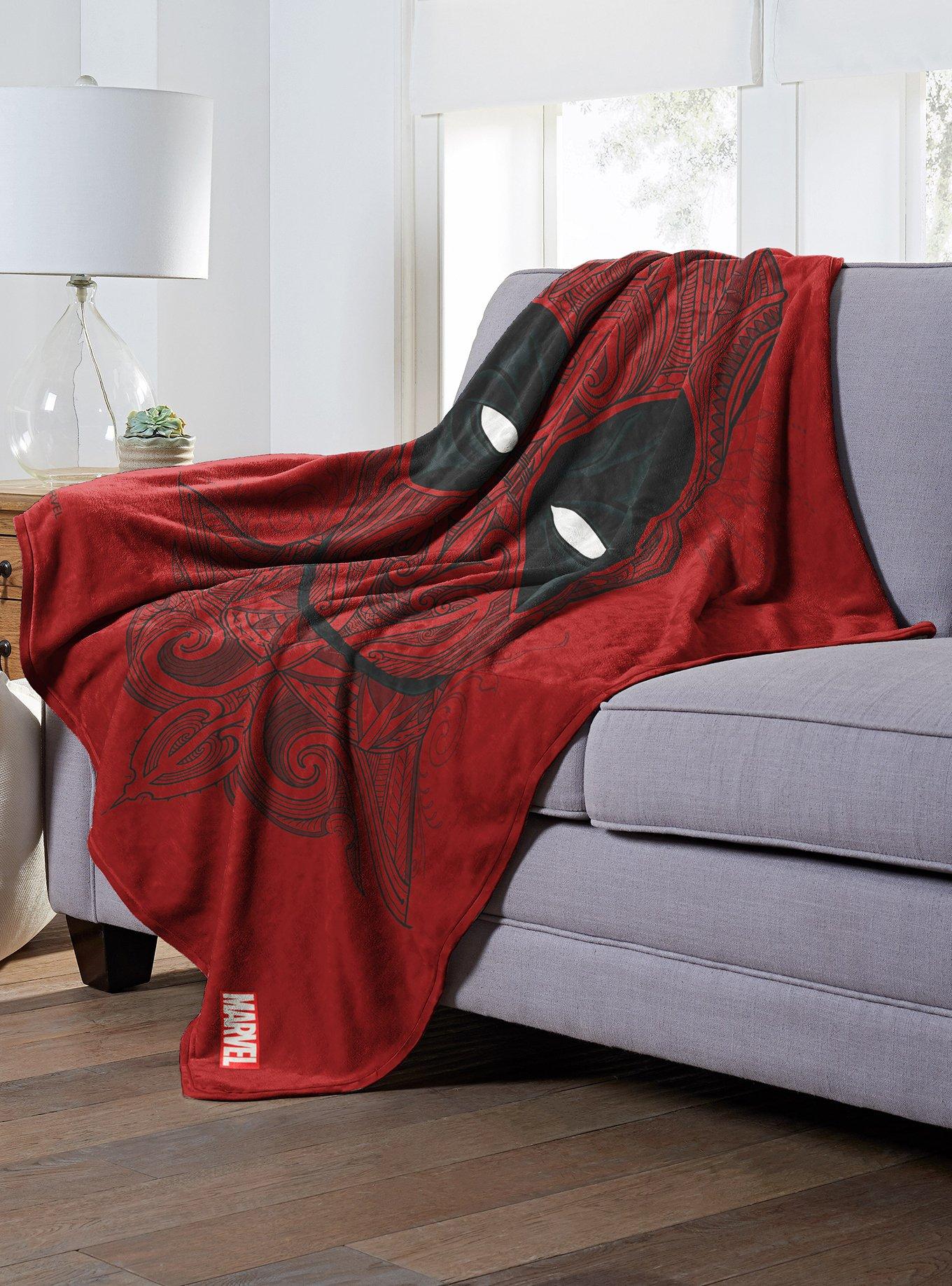 Marvel Deadpool Flourishing Deadpool Throw Blanket, , alternate