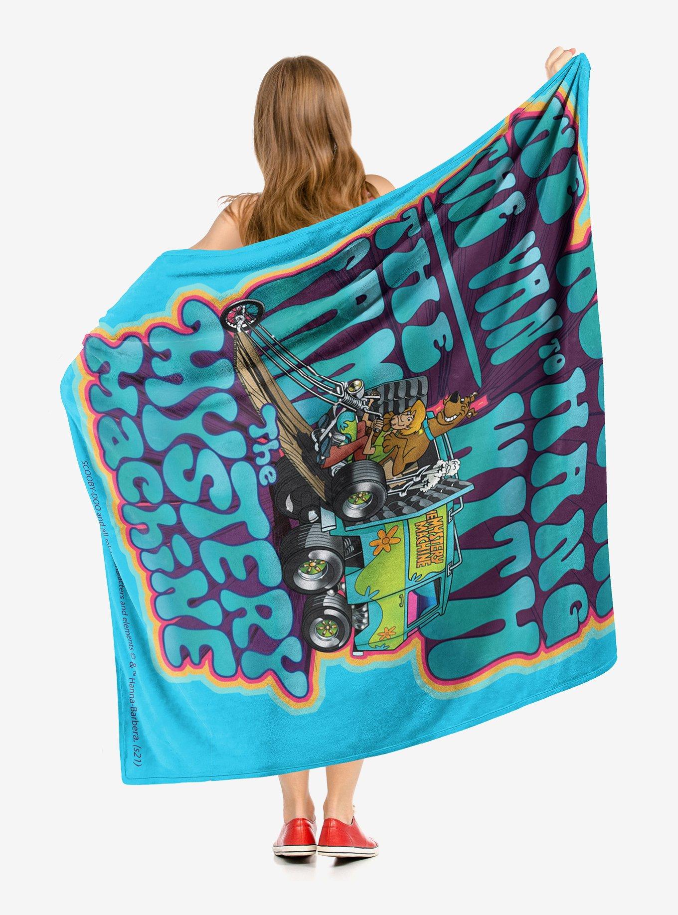 Scooby-Doo Roll In The Van Throw Blanket, , hi-res