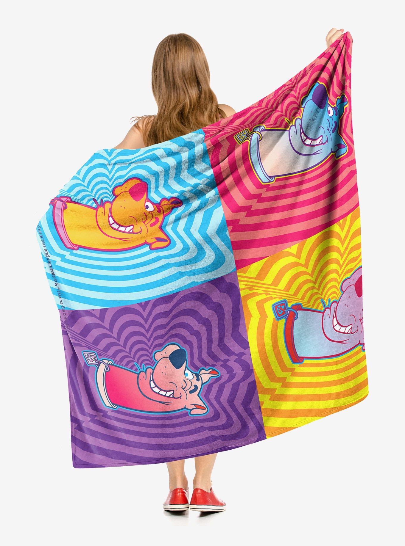Scooby-Doo Scooby Geometrics Throw Blanket, , hi-res