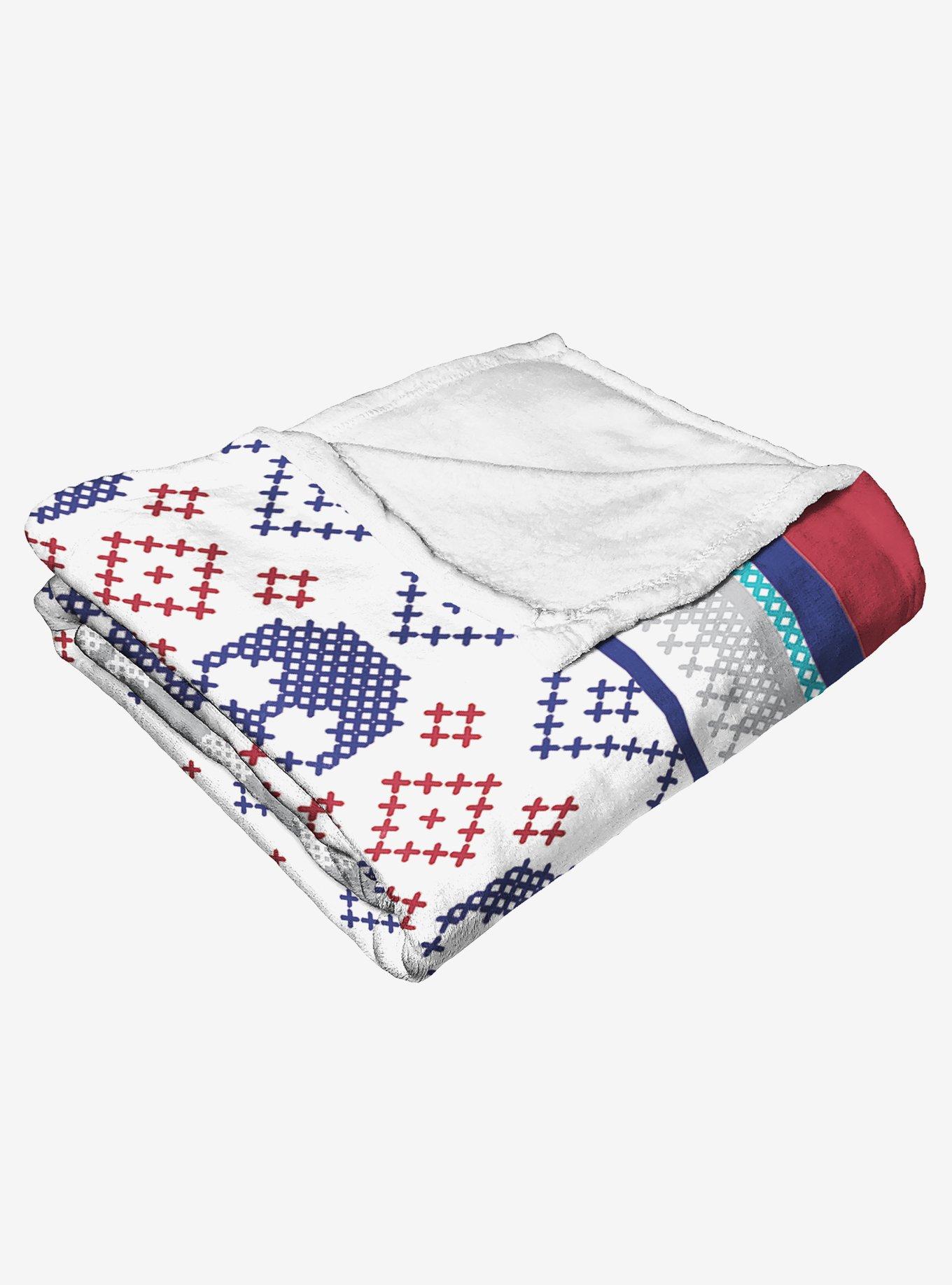 Star Wars R2D2 Sweater Throw Blanket, , alternate