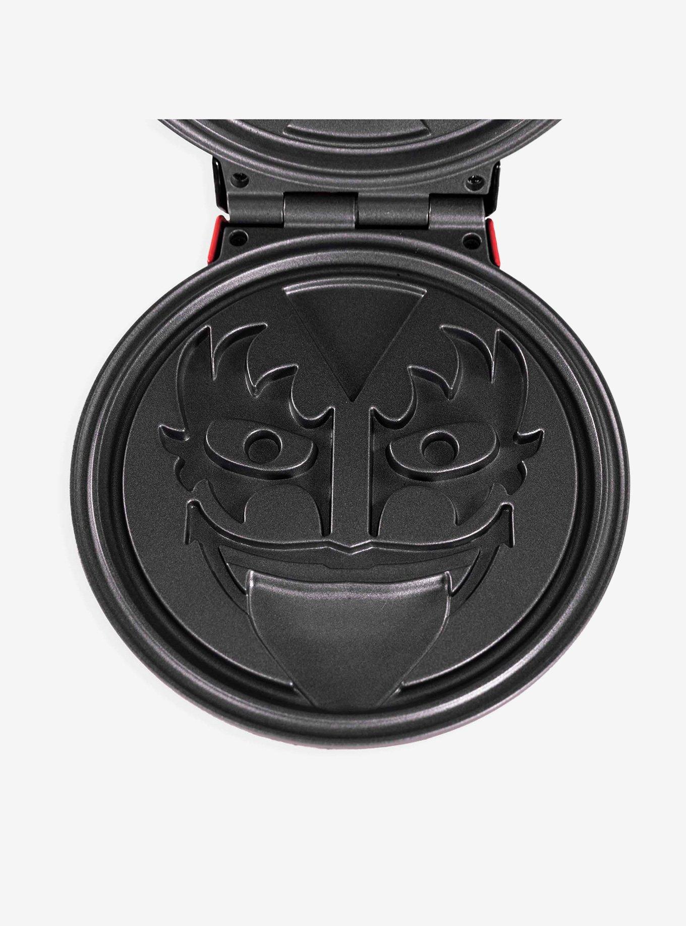KISS Demon Uncanny Brands Waffle Maker, , alternate